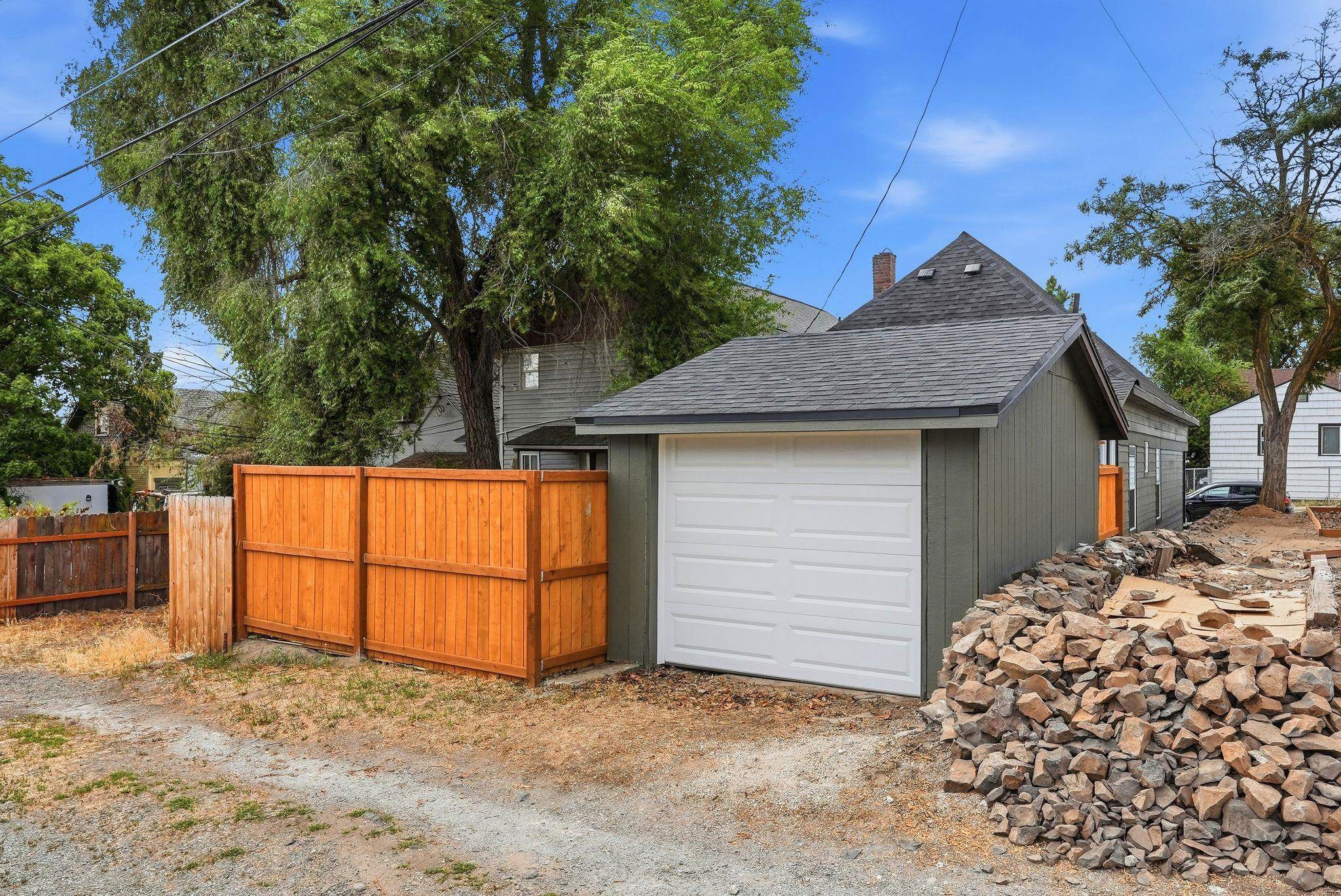 1326 N Wall St - Photo 32