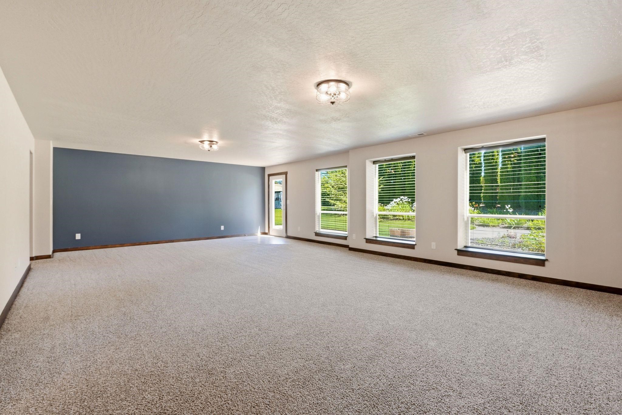 1031 S Kayla Ct - Photo 34
