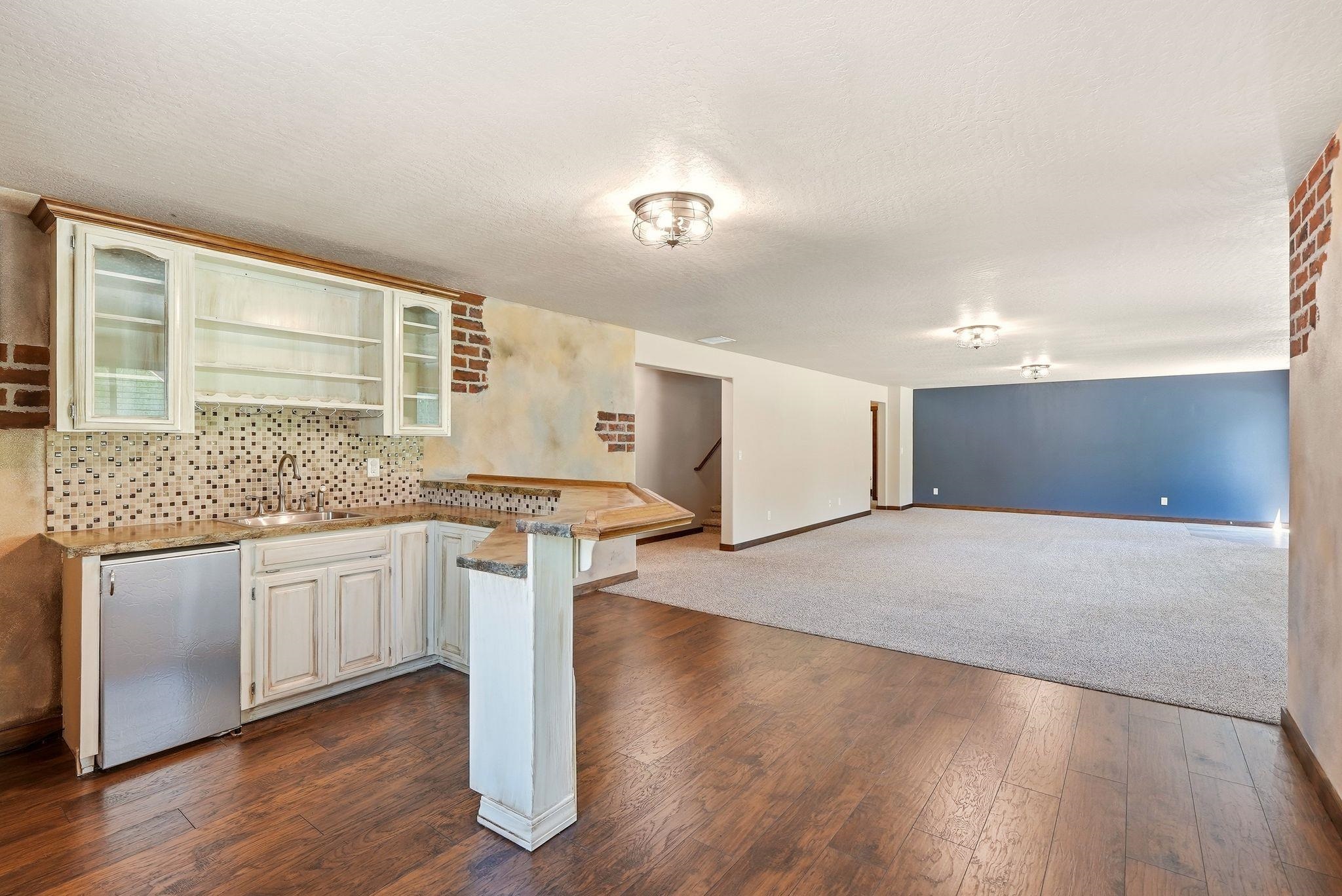 1031 S Kayla Ct - Photo 32