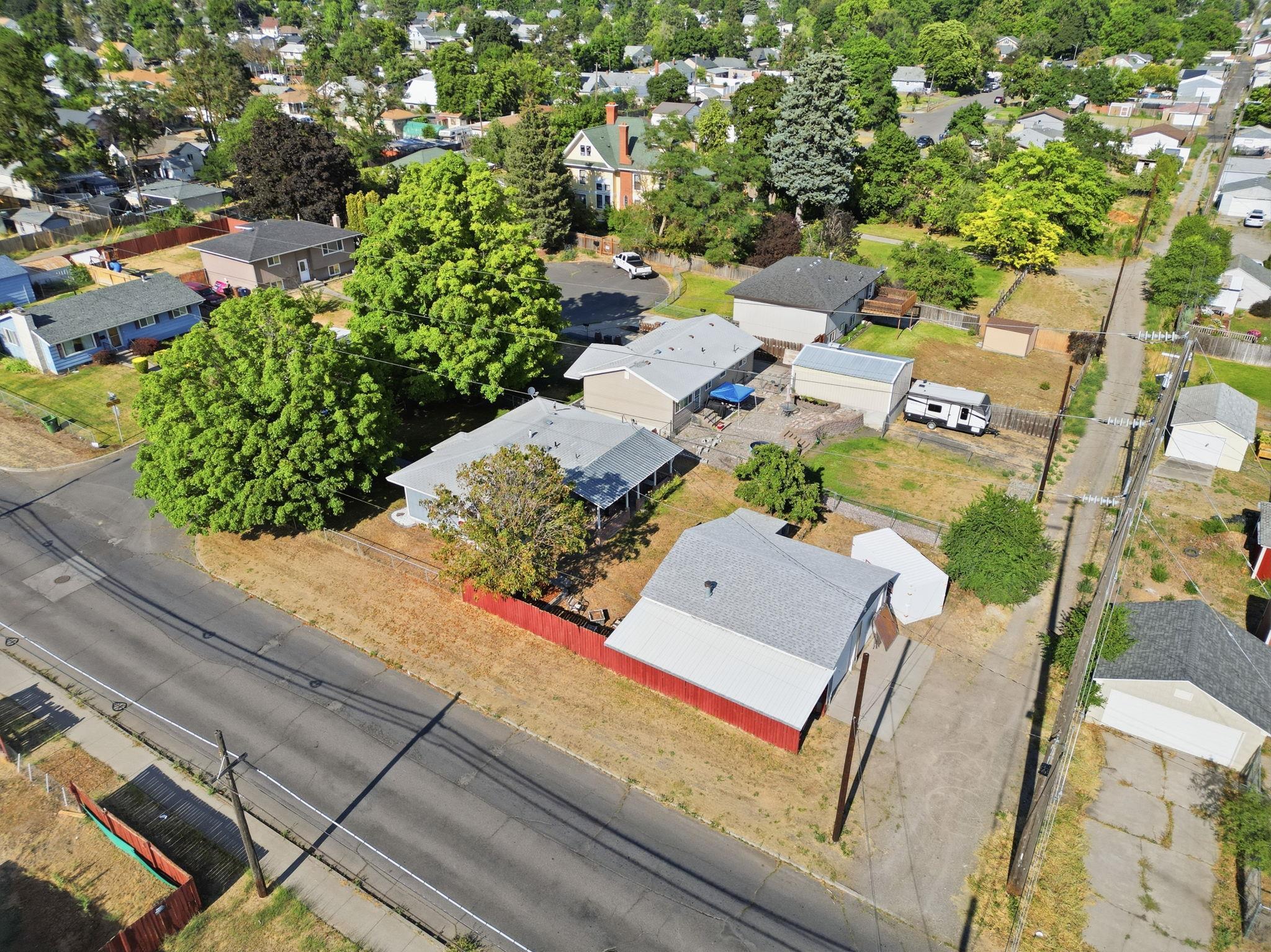 1404 E Gordon Ct - Photo 43