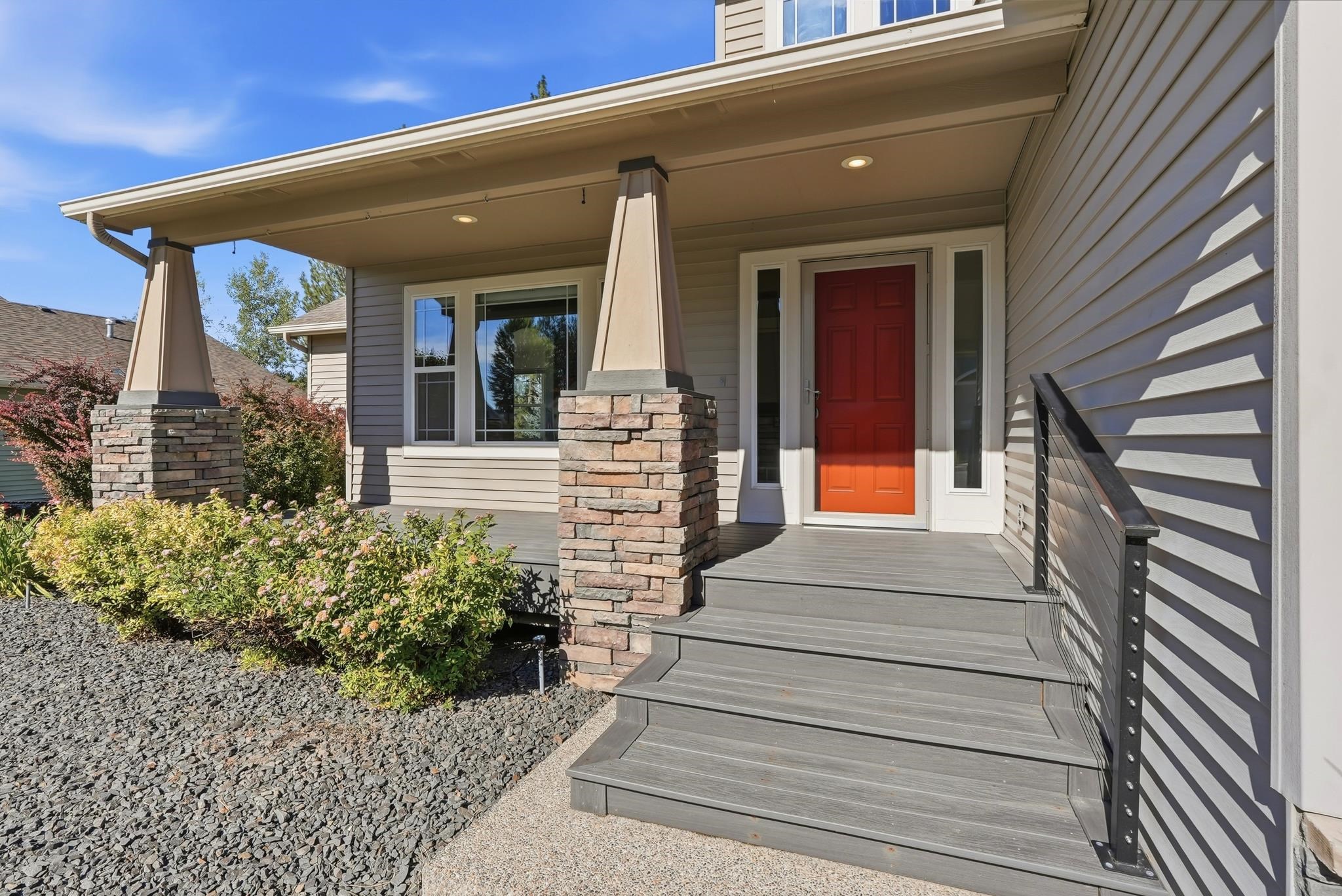 510 W Bolan Ave - Photo 2