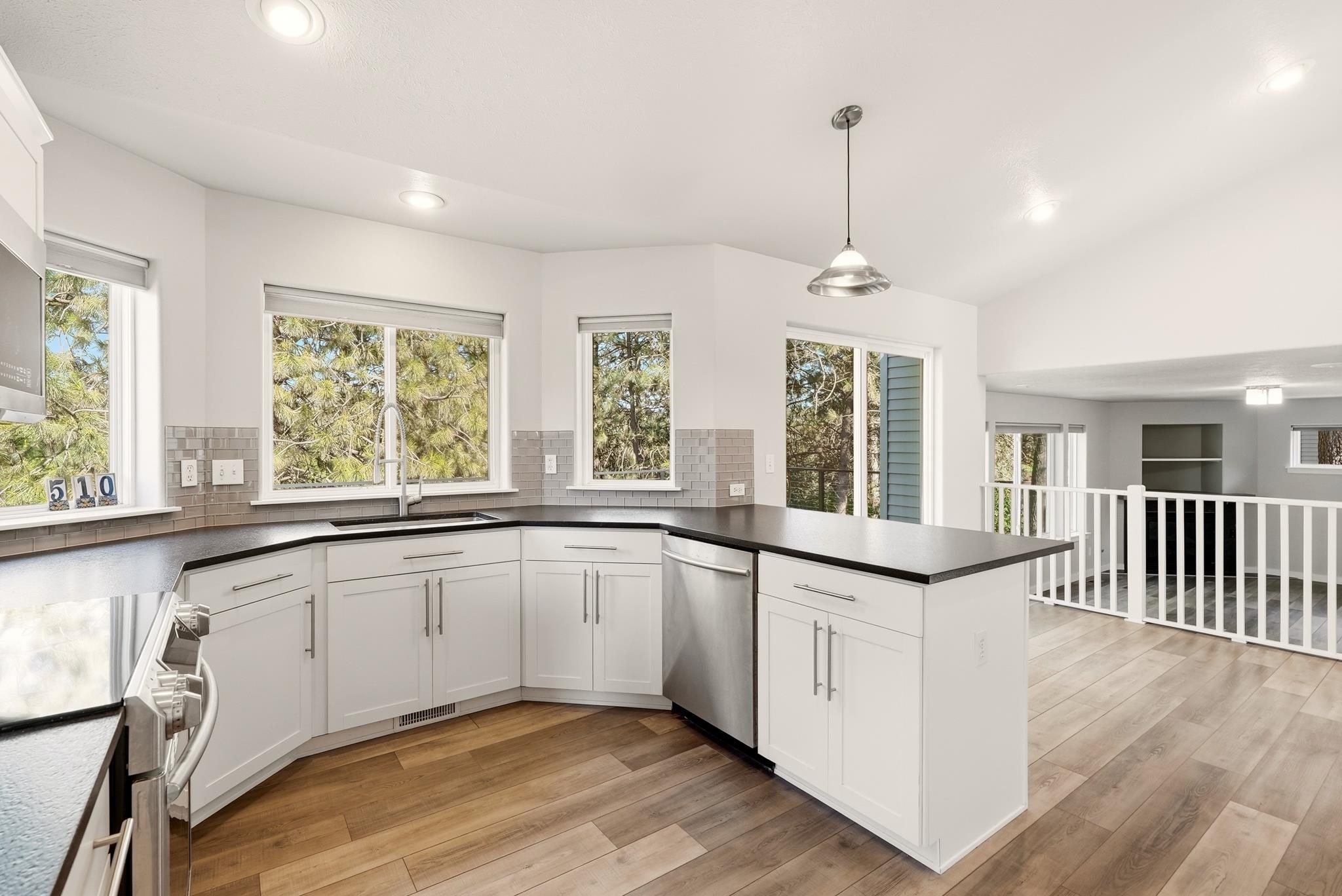 510 W Bolan Ave - Photo 18