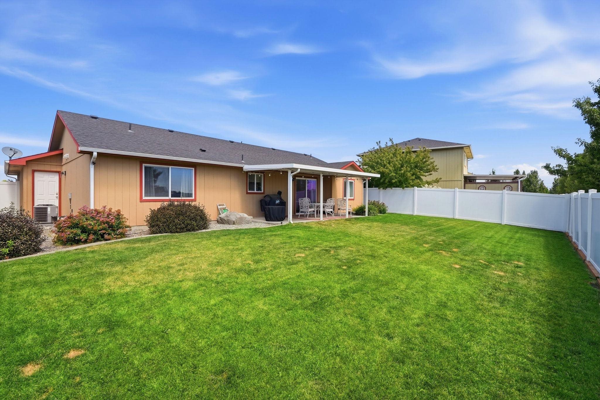 10119 W 11th Ct - Photo 23