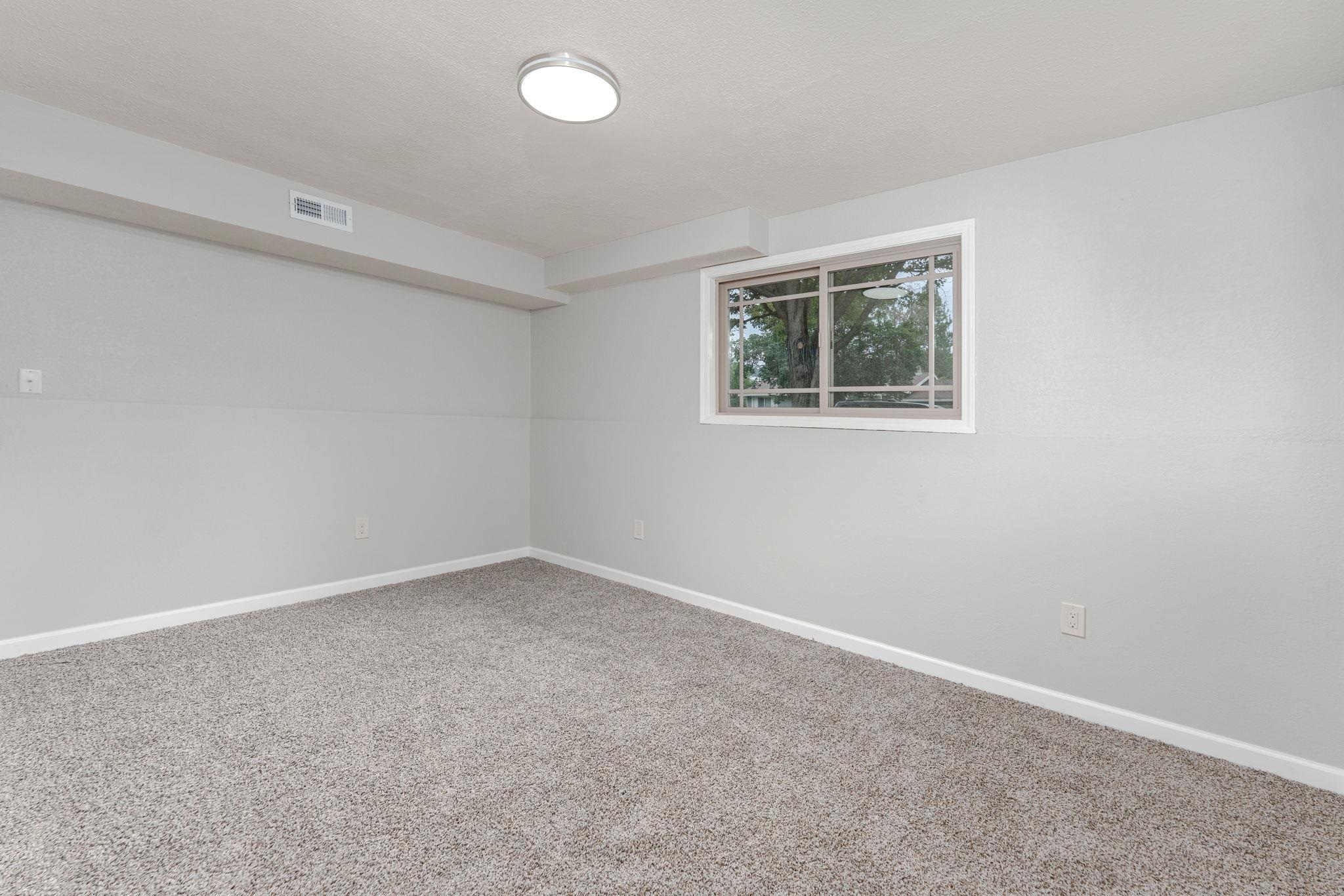 117 E Franklin Dr - Photo 15
