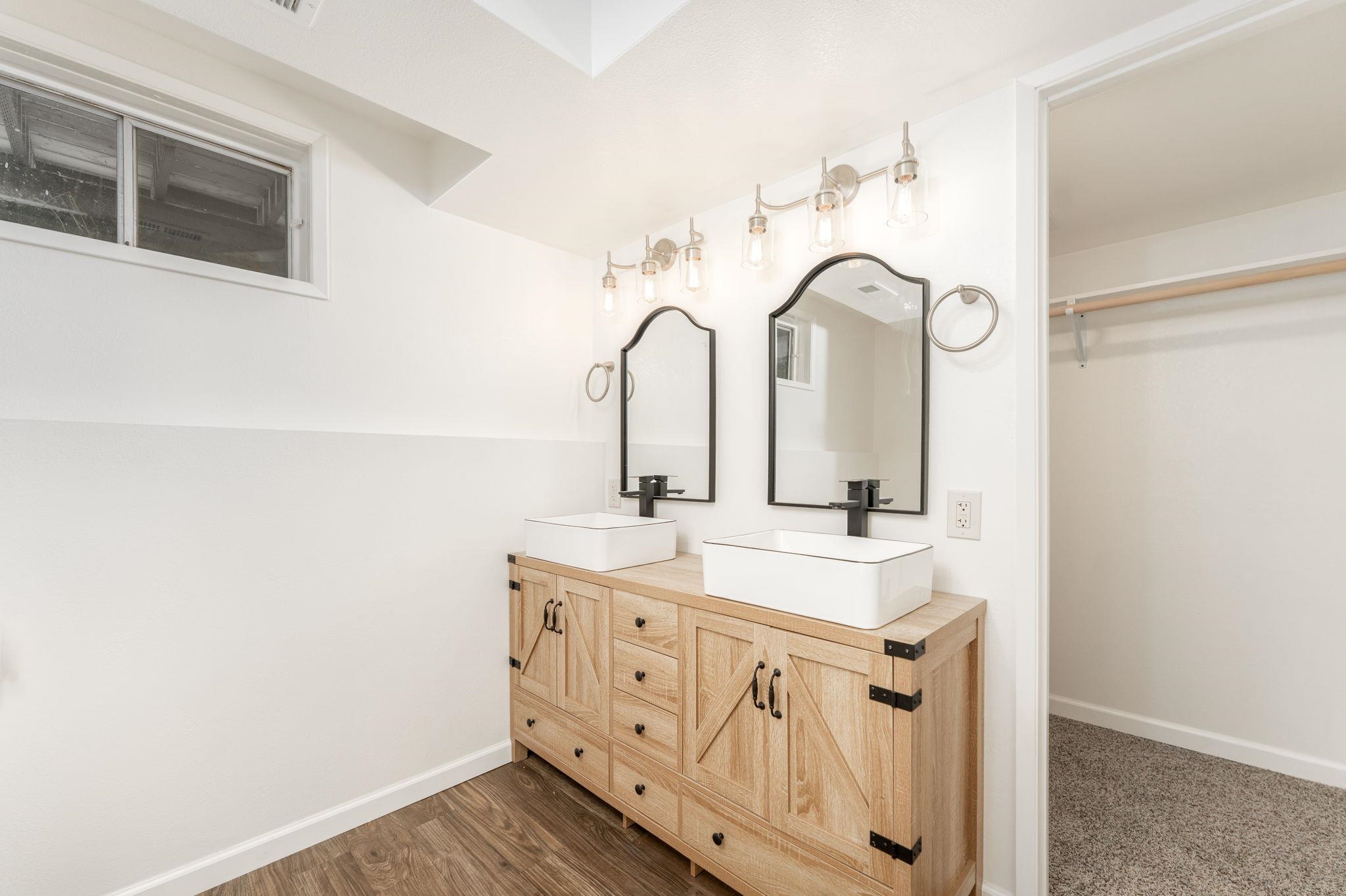 117 E Franklin Dr - Photo 19