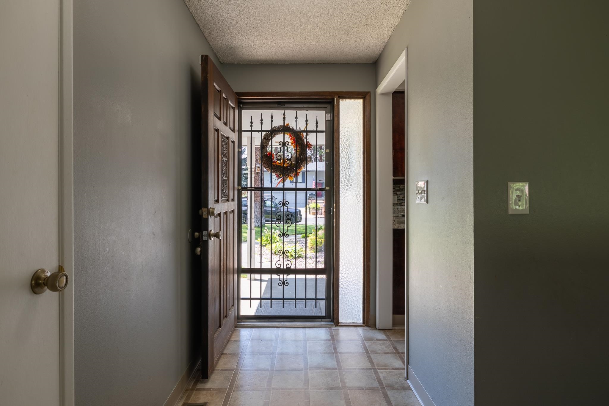 5211 W Myrtlewood Ct - Photo 2