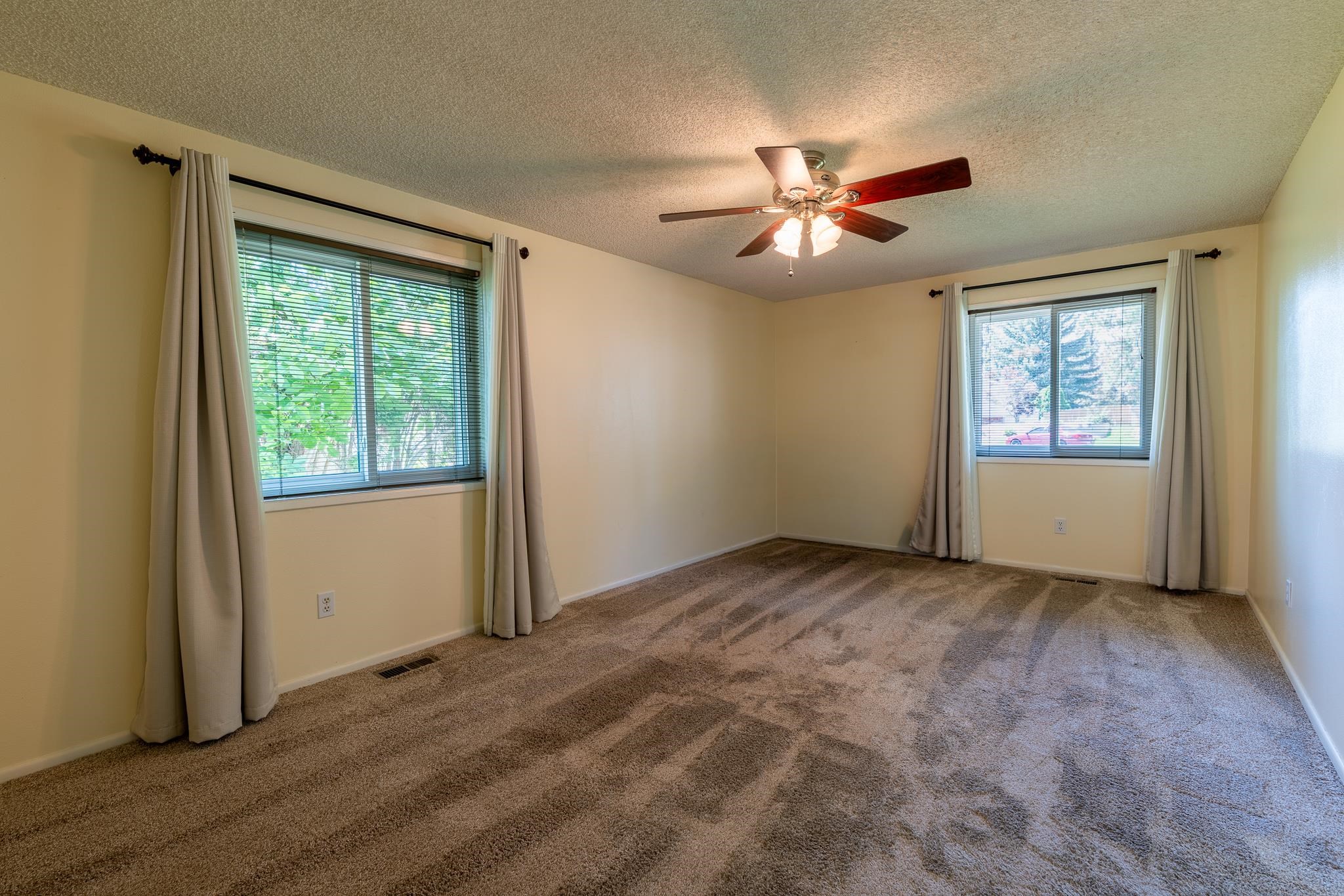 5211 W Myrtlewood Ct - Photo 10