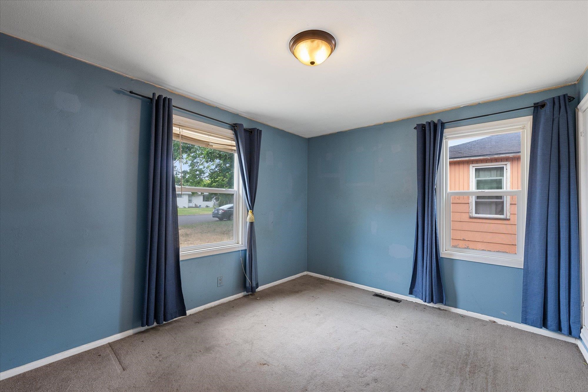 5522 N Cannon St - Photo 8