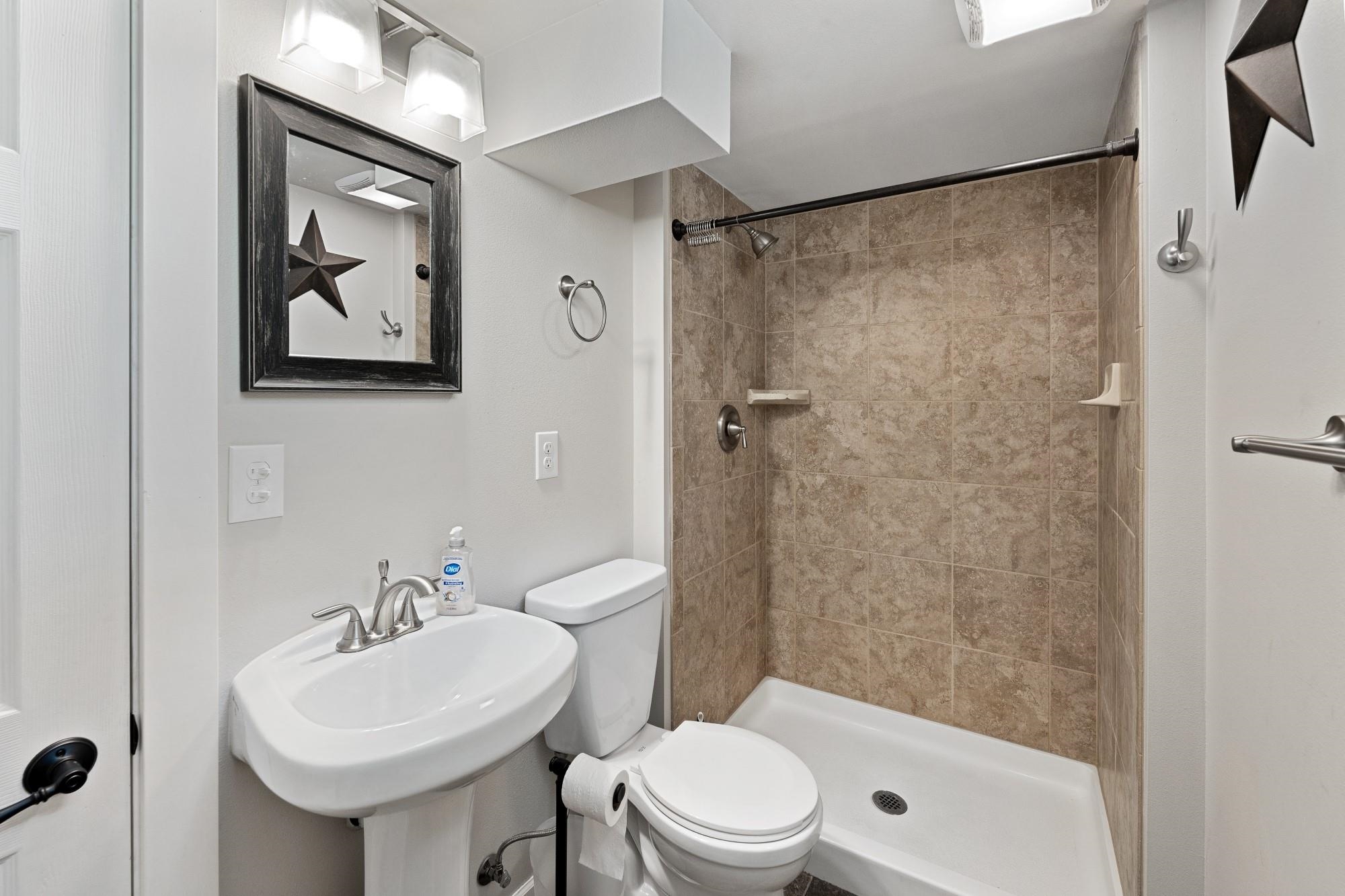 6815 N Fleming St - Photo 25