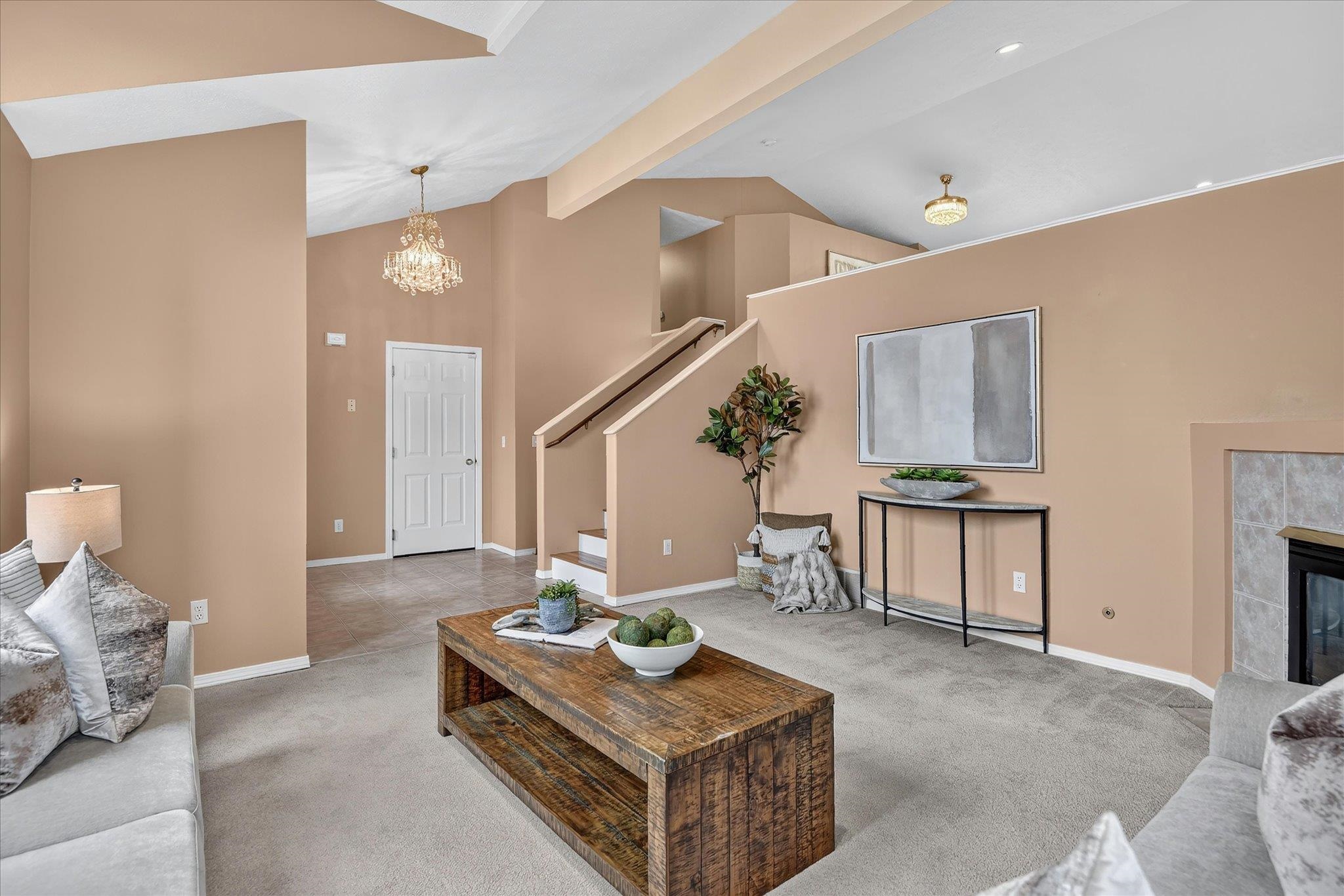 1021 N Drury Ct - Photo 6