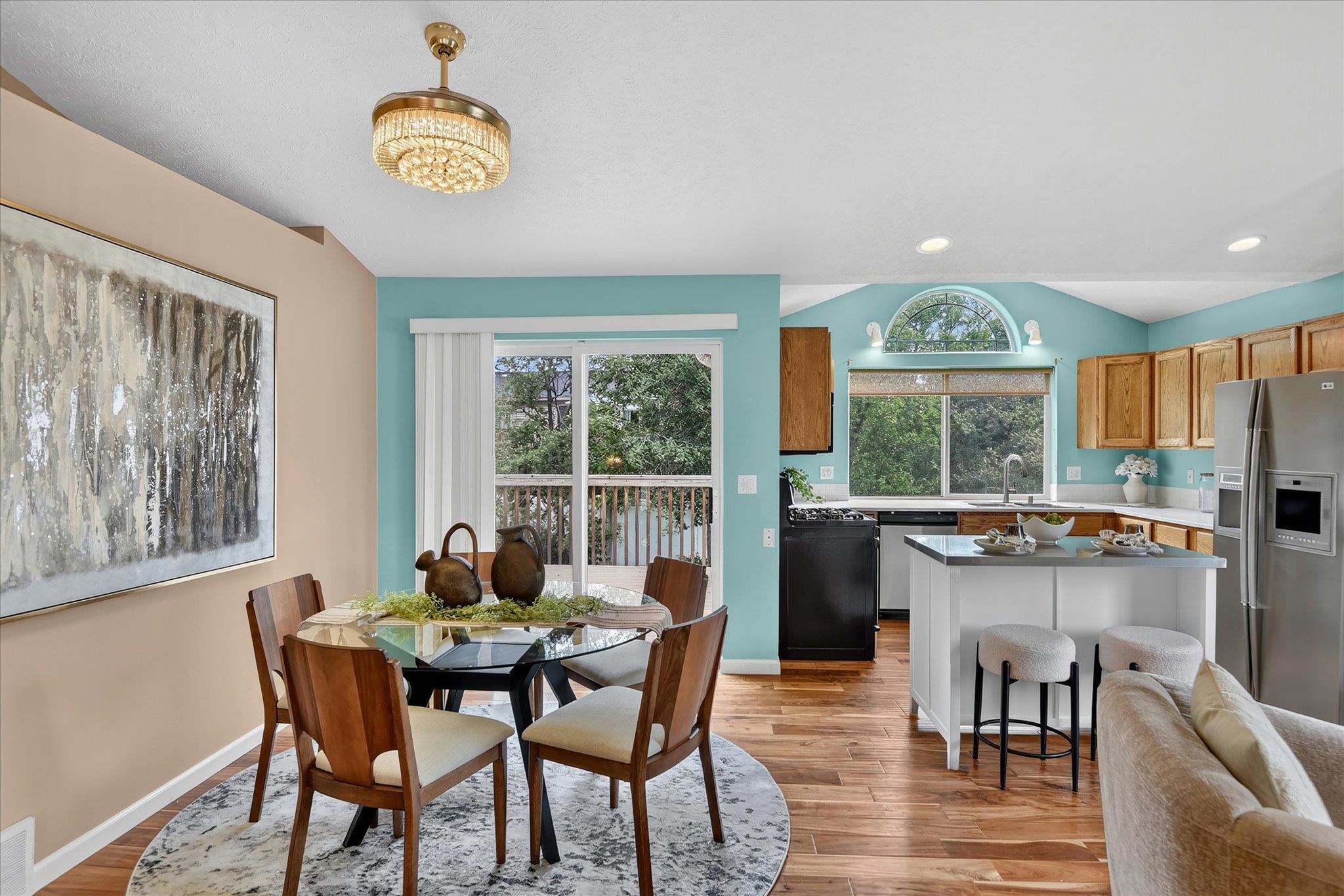 1021 N Drury Ct - Photo 12