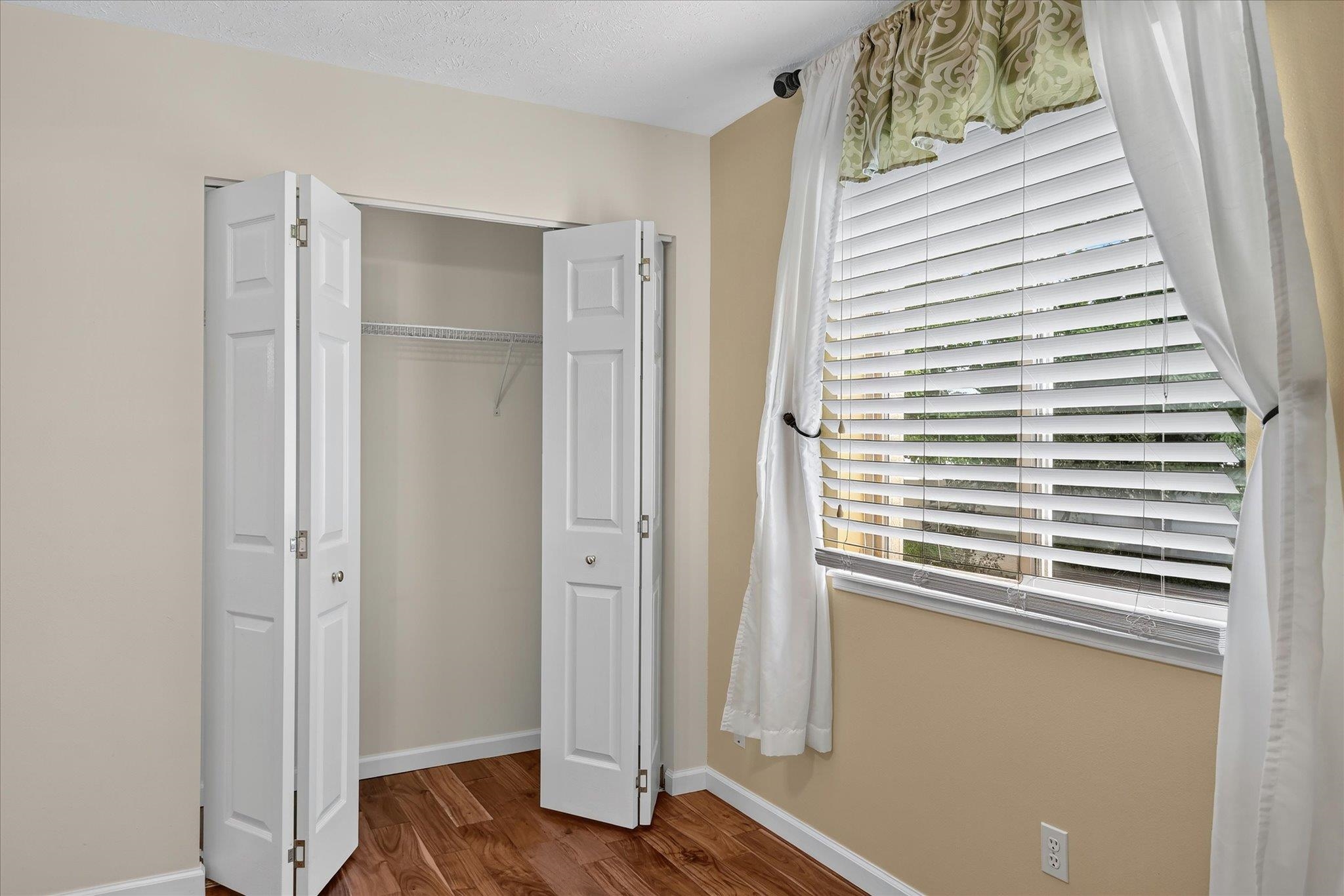 1021 N Drury Ct - Photo 27