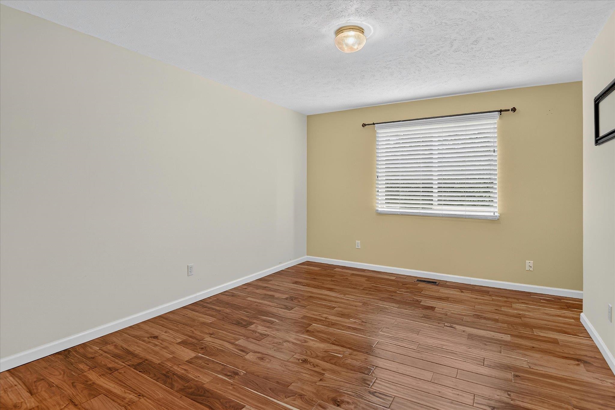 1021 N Drury Ct - Photo 28