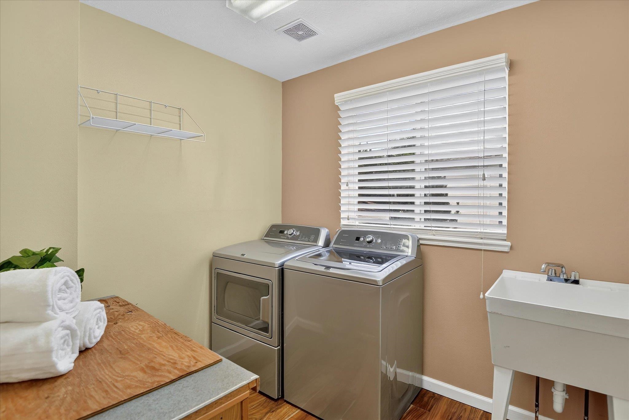 1021 N Drury Ct - Photo 31