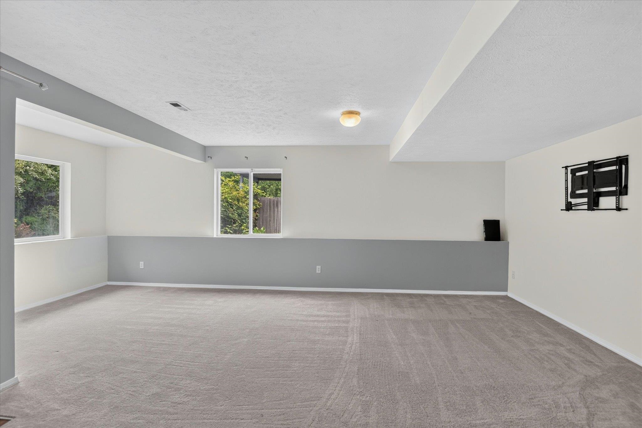 1021 N Drury Ct - Photo 33