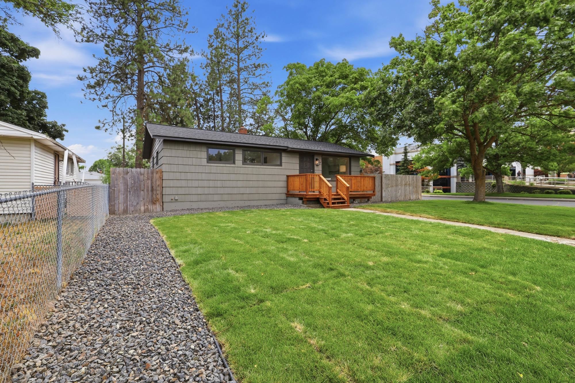 304 E Columbia Ave - Photo 44