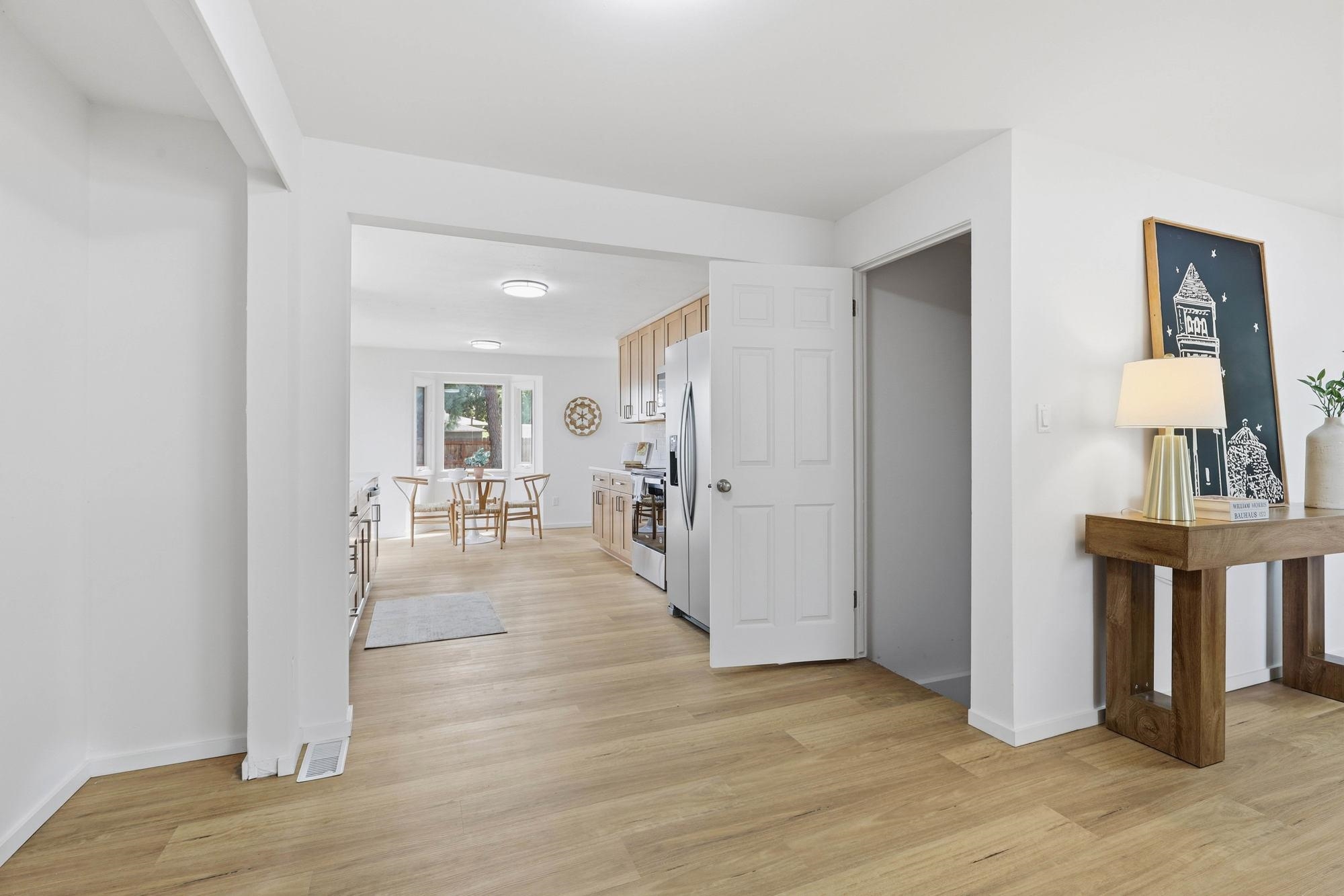 304 E Columbia Ave - Photo 10