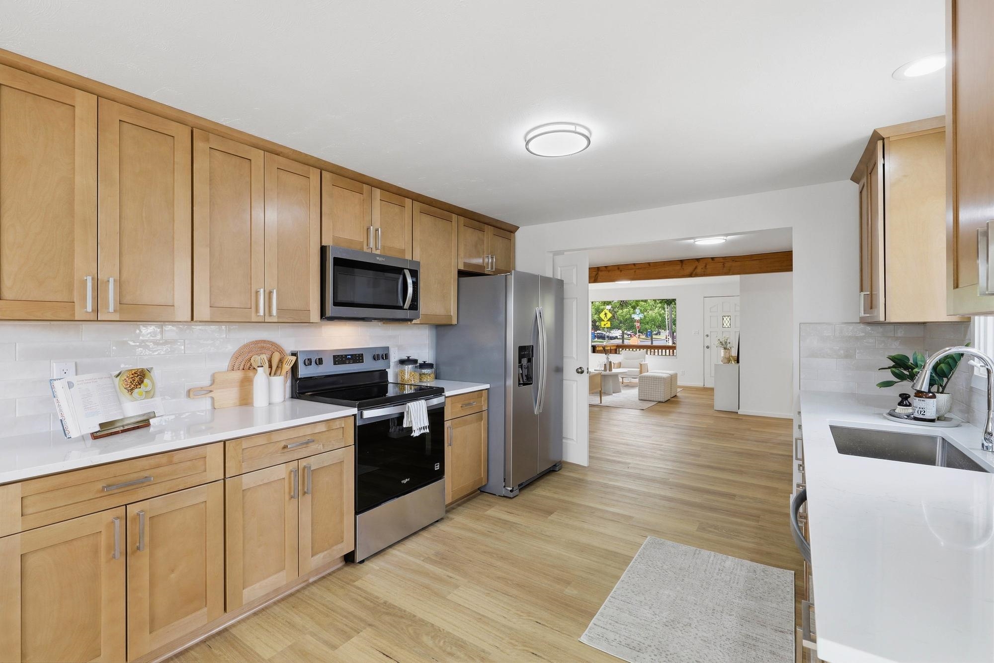 304 E Columbia Ave - Photo 15