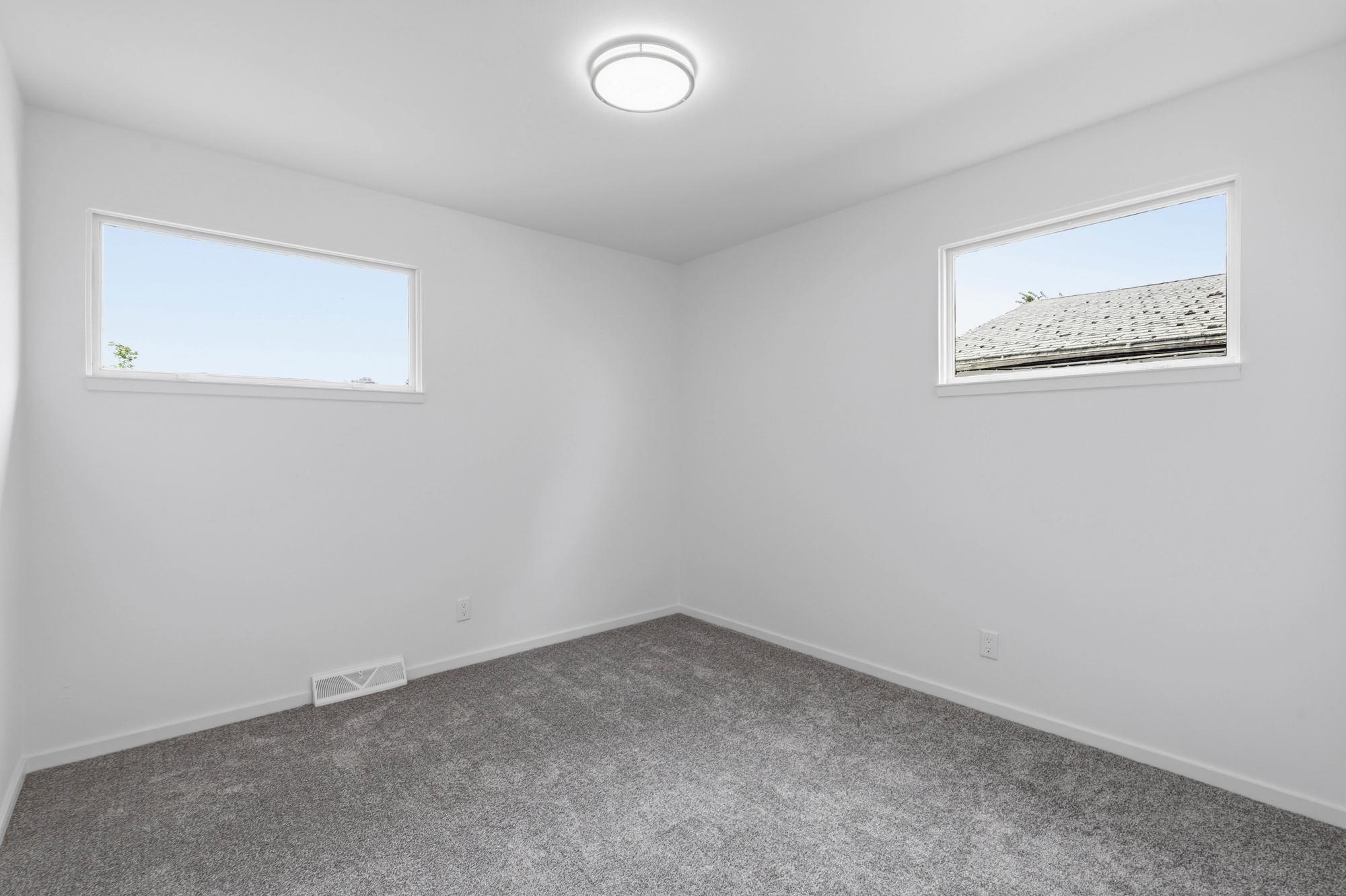 304 E Columbia Ave - Photo 19