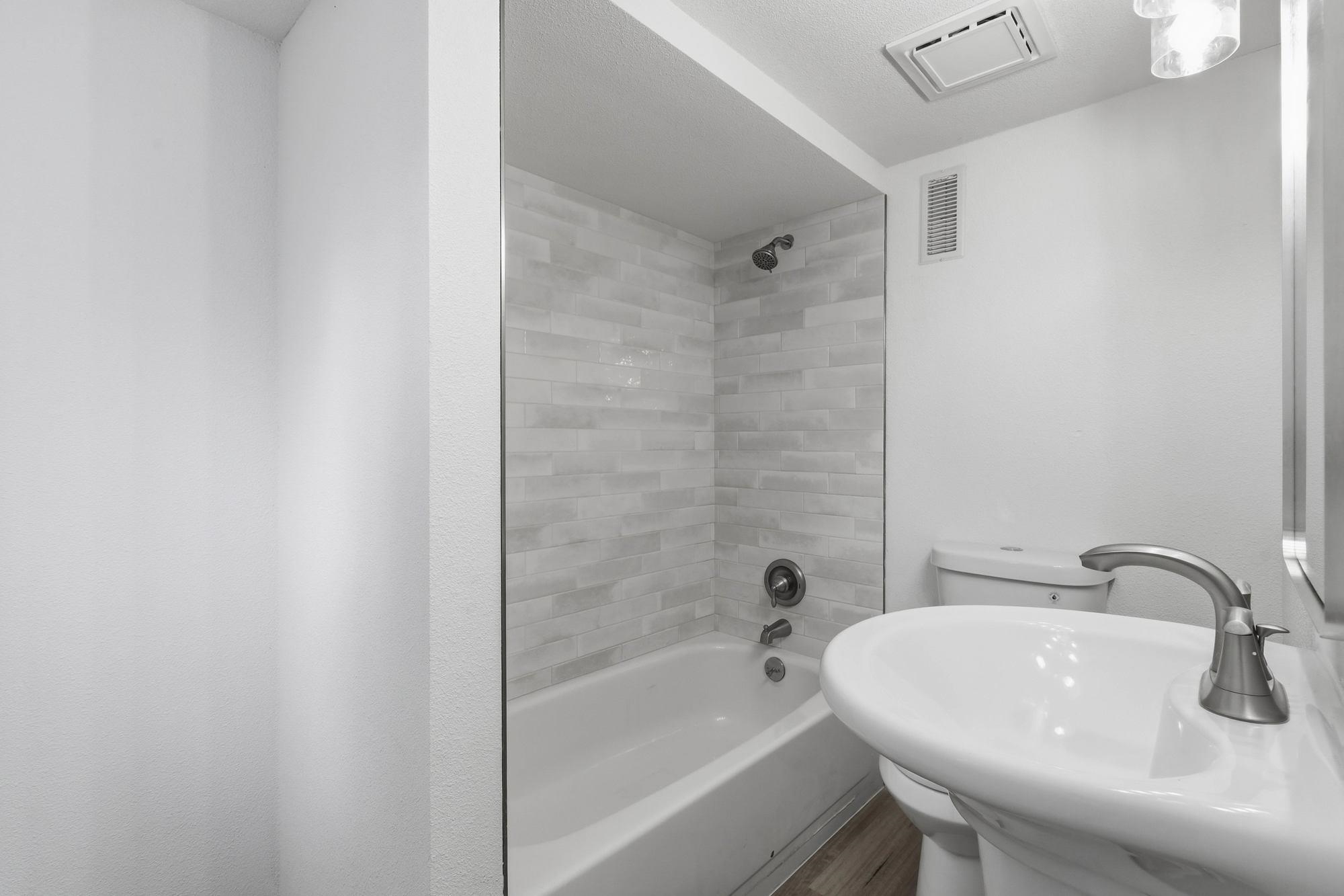 304 E Columbia Ave - Photo 24