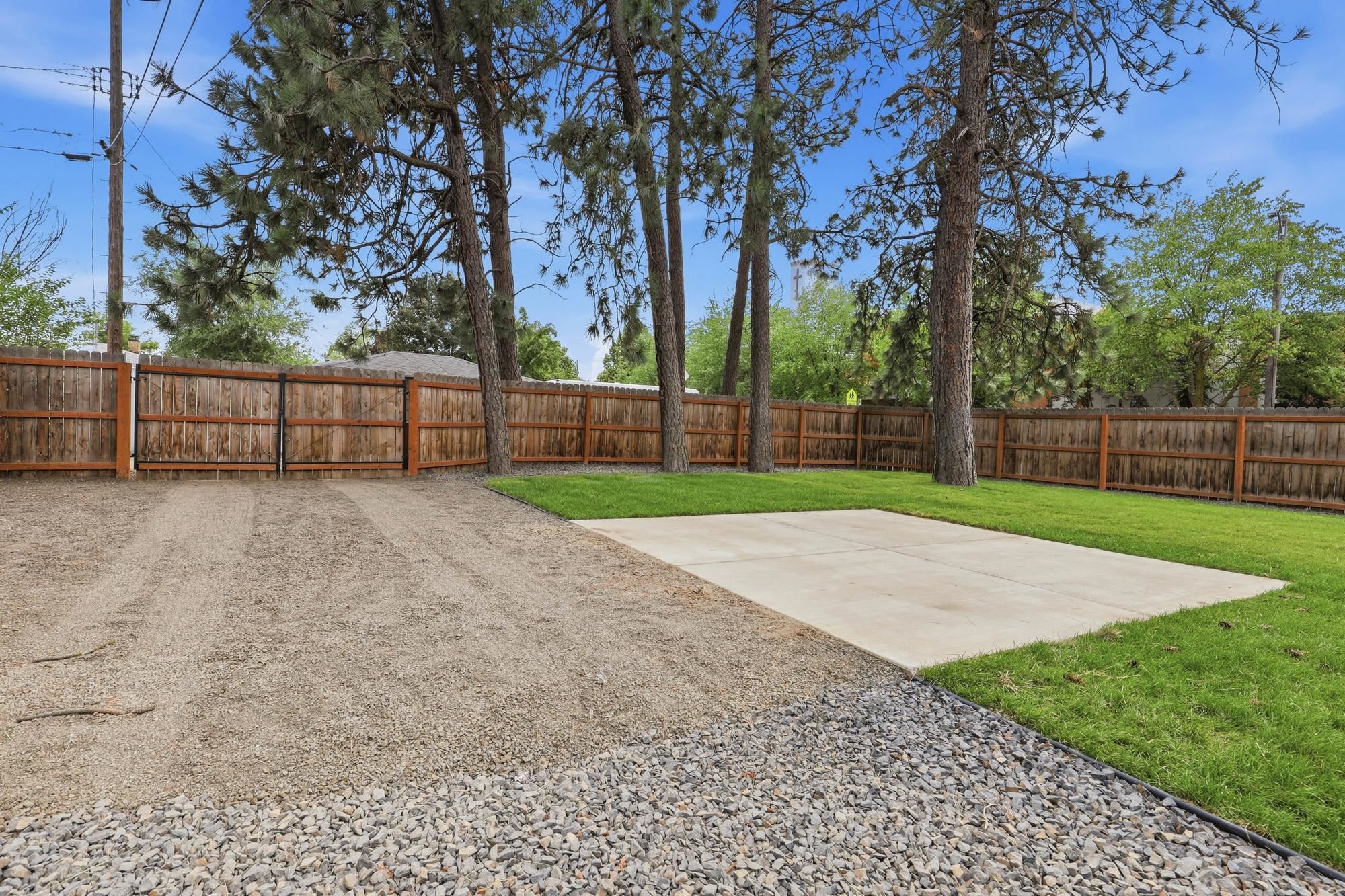 304 E Columbia Ave - Photo 35