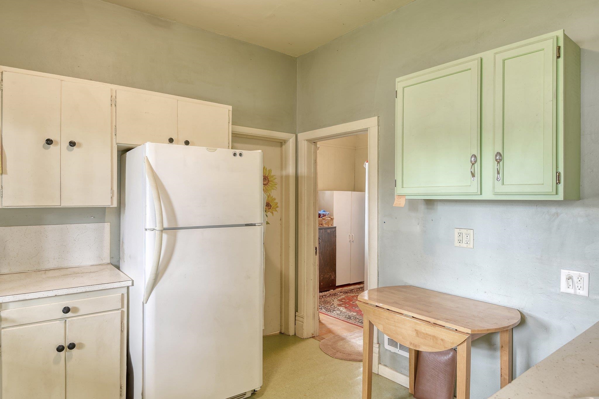1008 2nd St - Photo 7