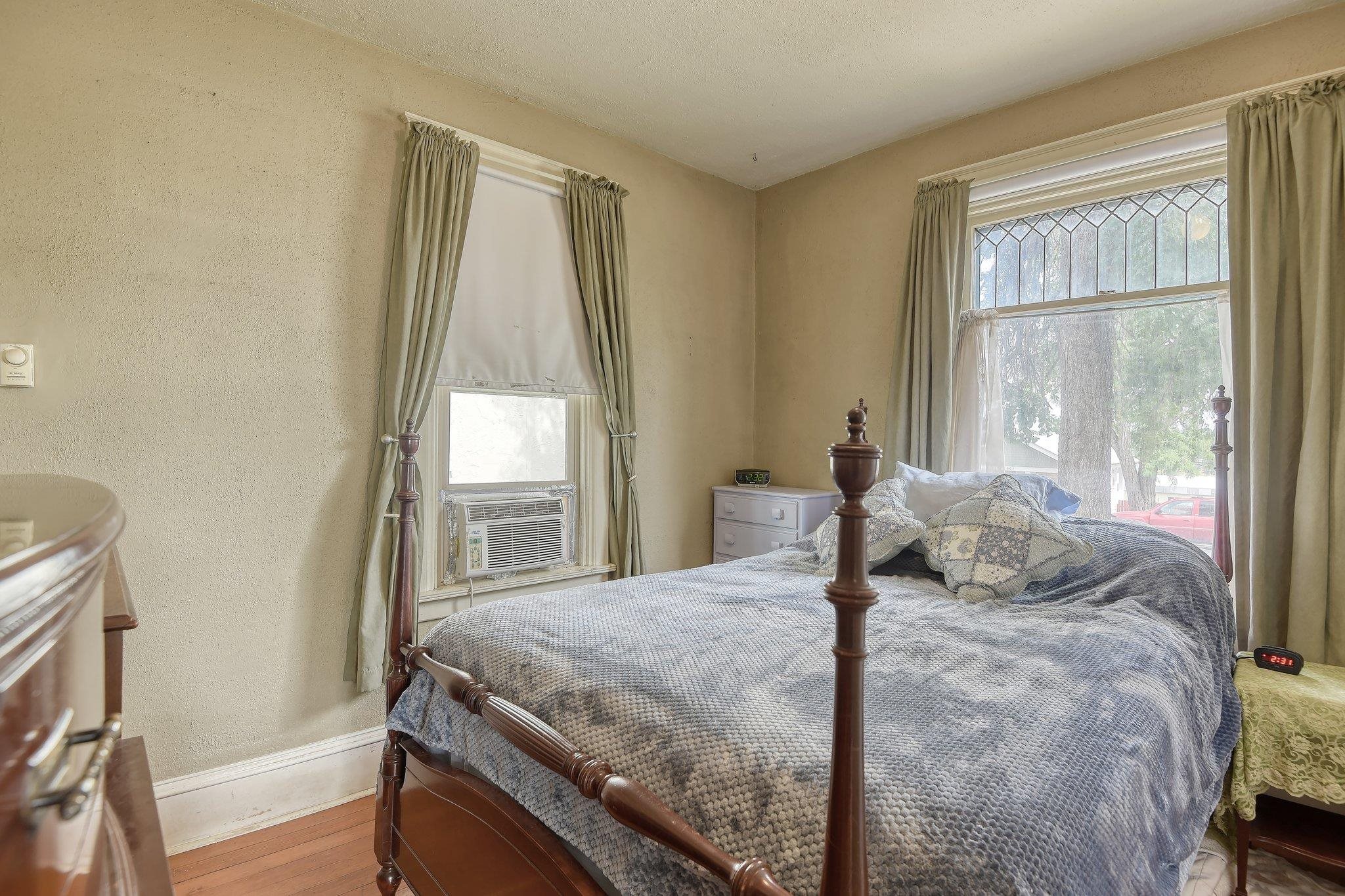1008 2nd St - Photo 8