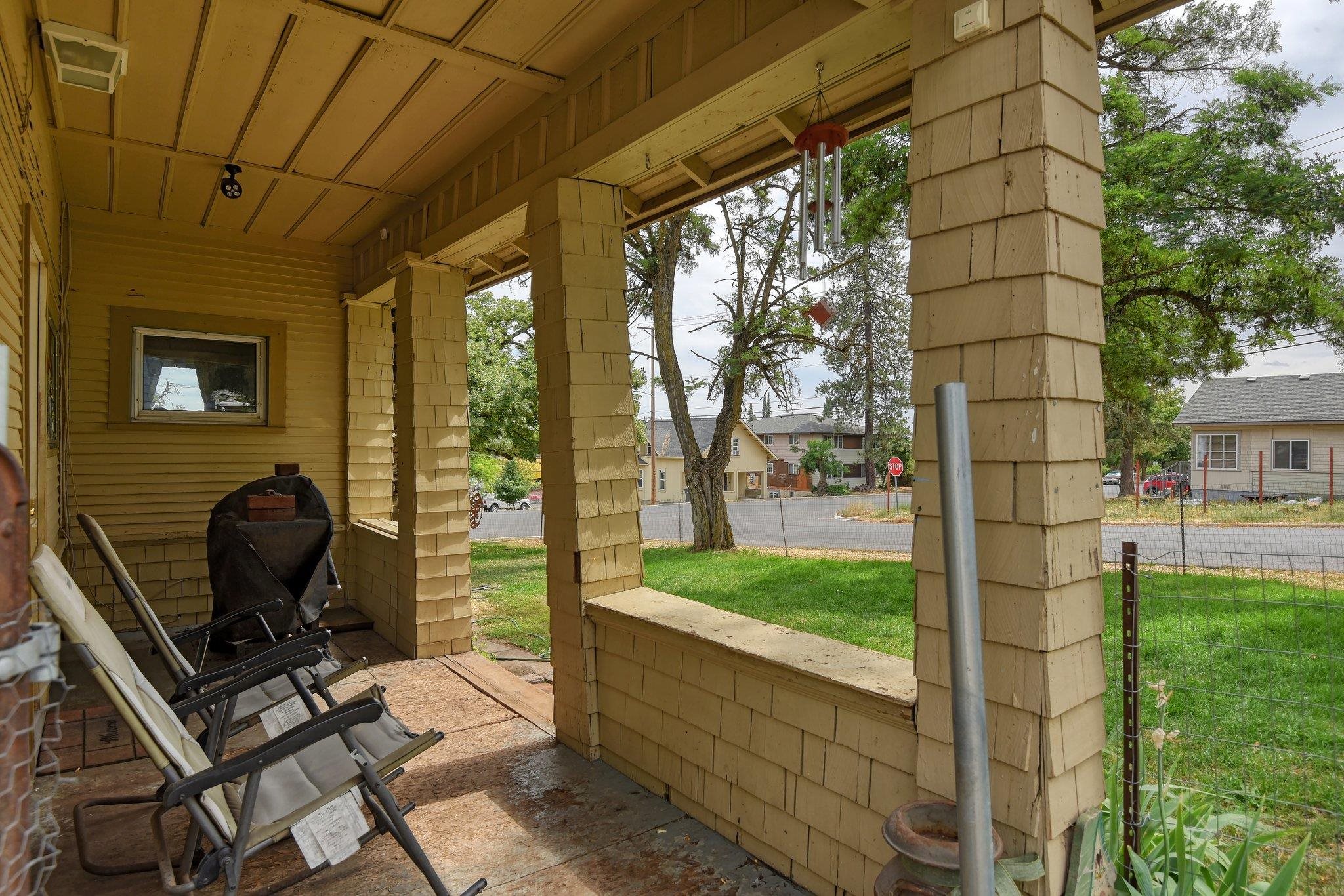 1008 2nd St - Photo 12