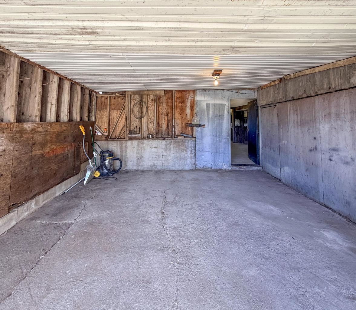 598 N 395 Hwy - Photo 29