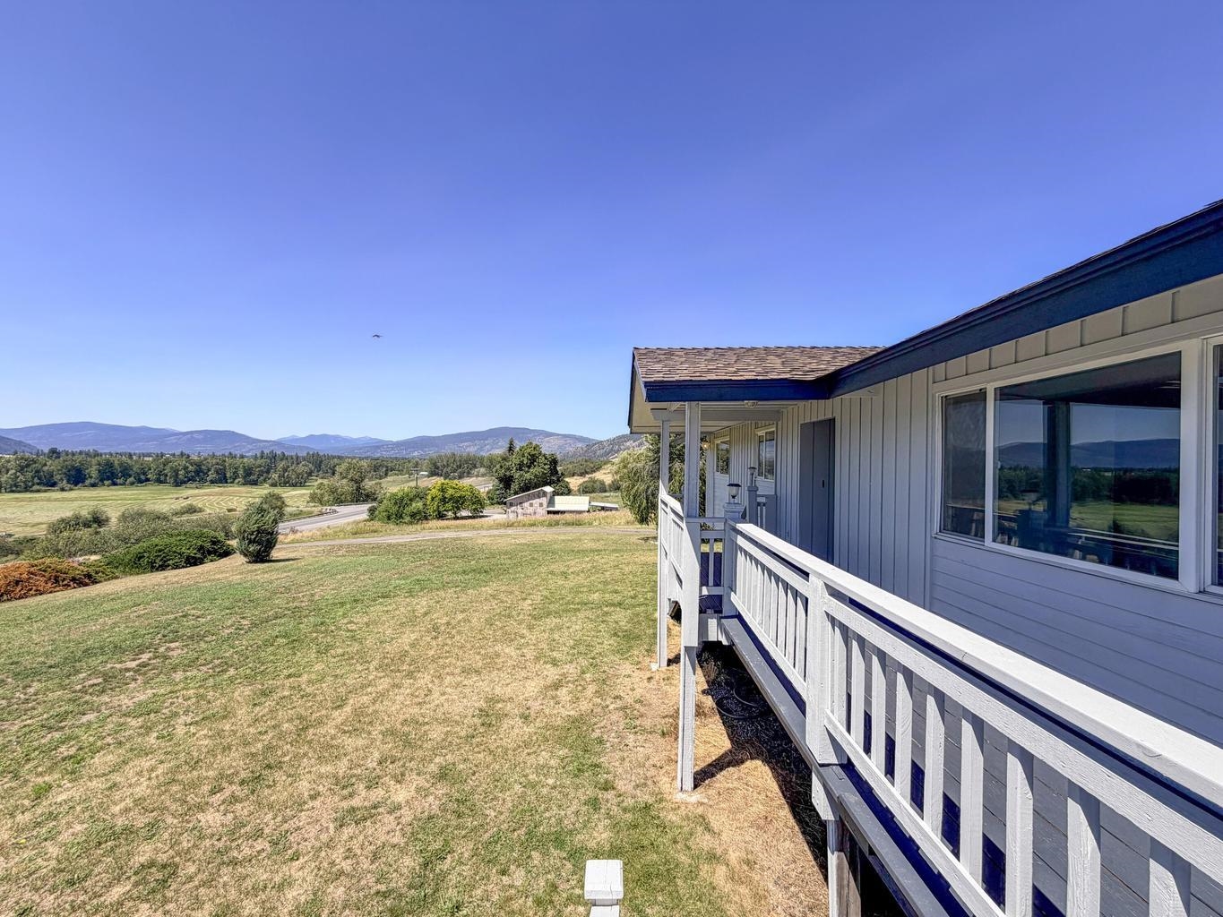 598 N 395 Hwy - Photo 36