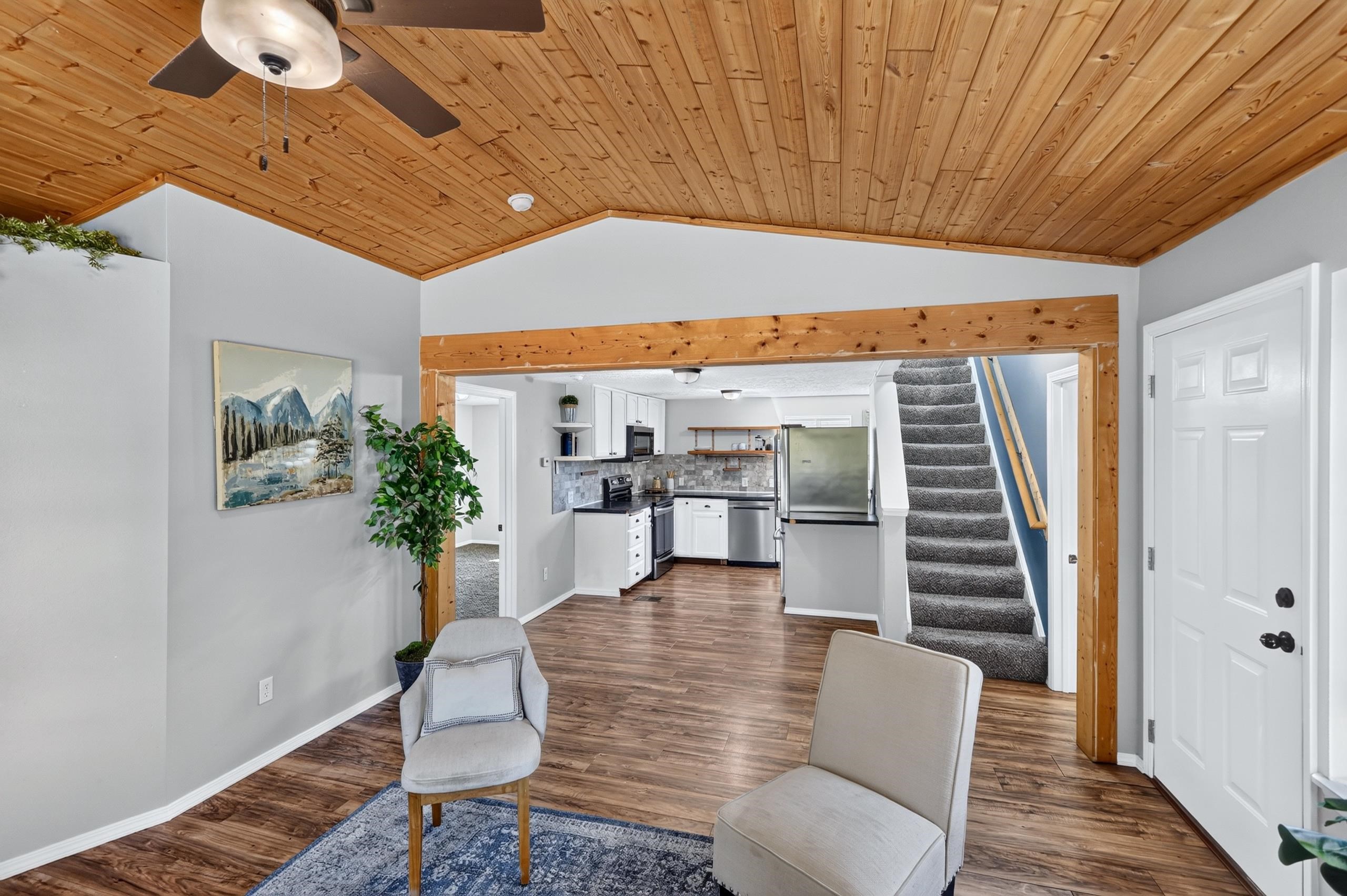2422 N WALL St - Photo 5
