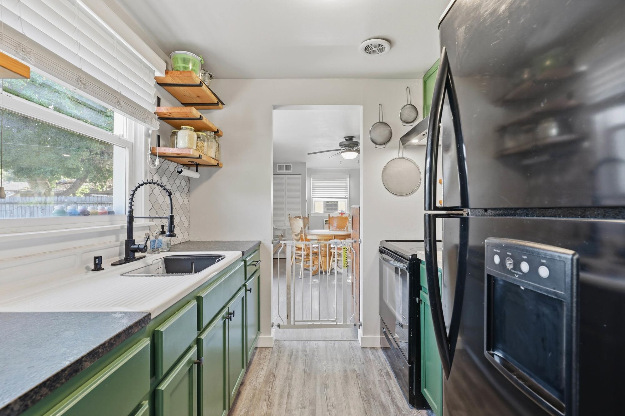 3109 W 17th St - Photo 8