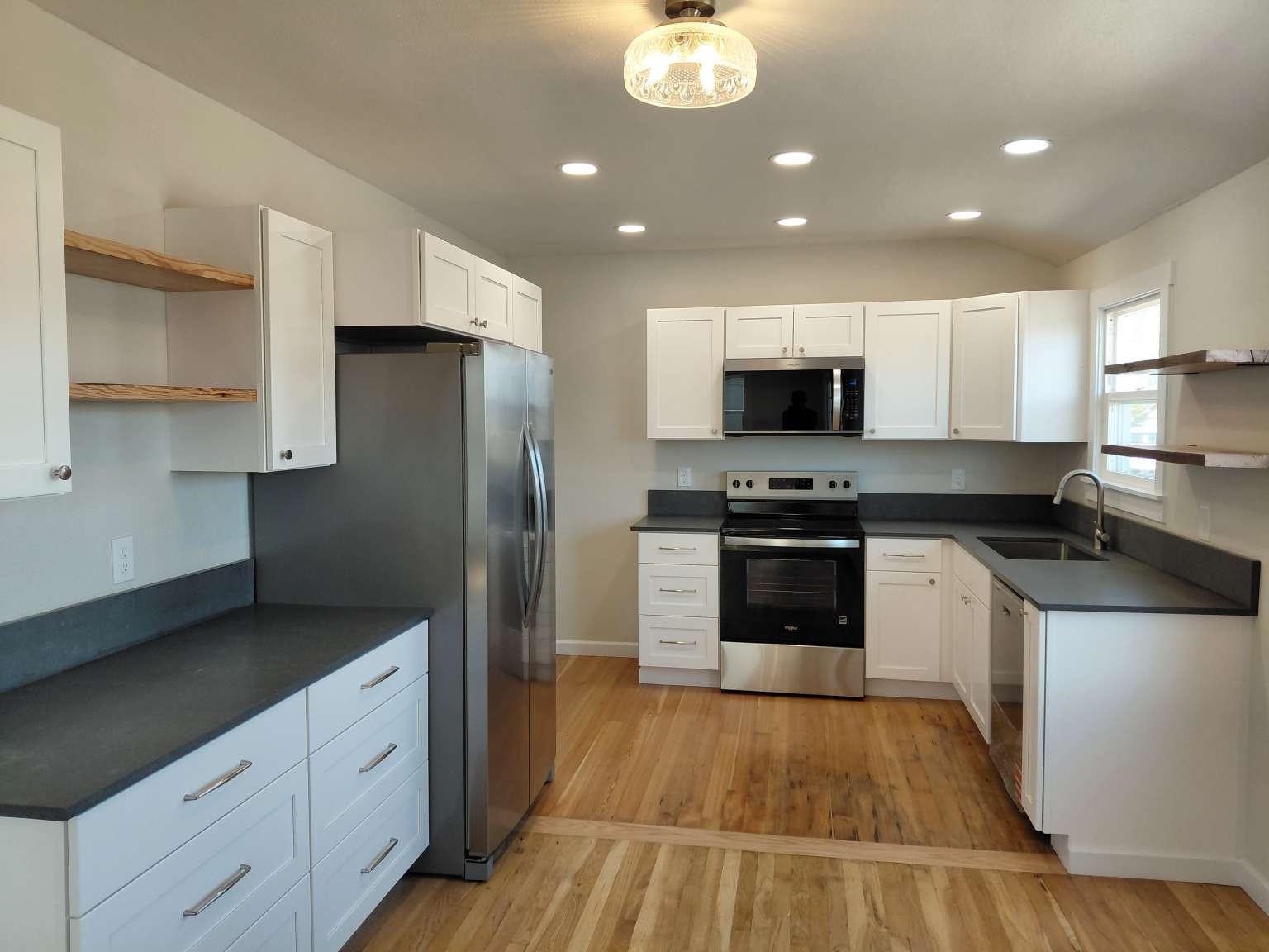 508 Roosevelt Dr - Photo 2