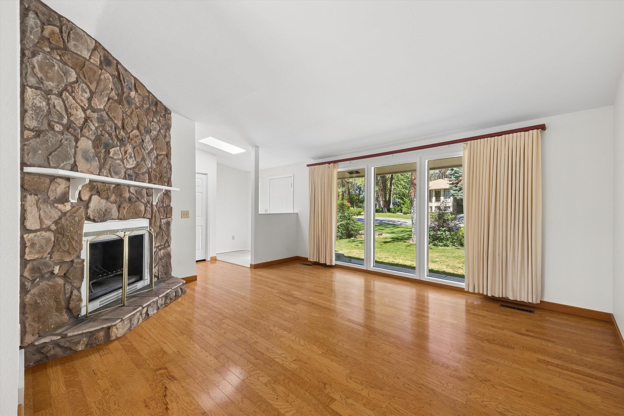 710 E Glencrest Dr - Photo 7