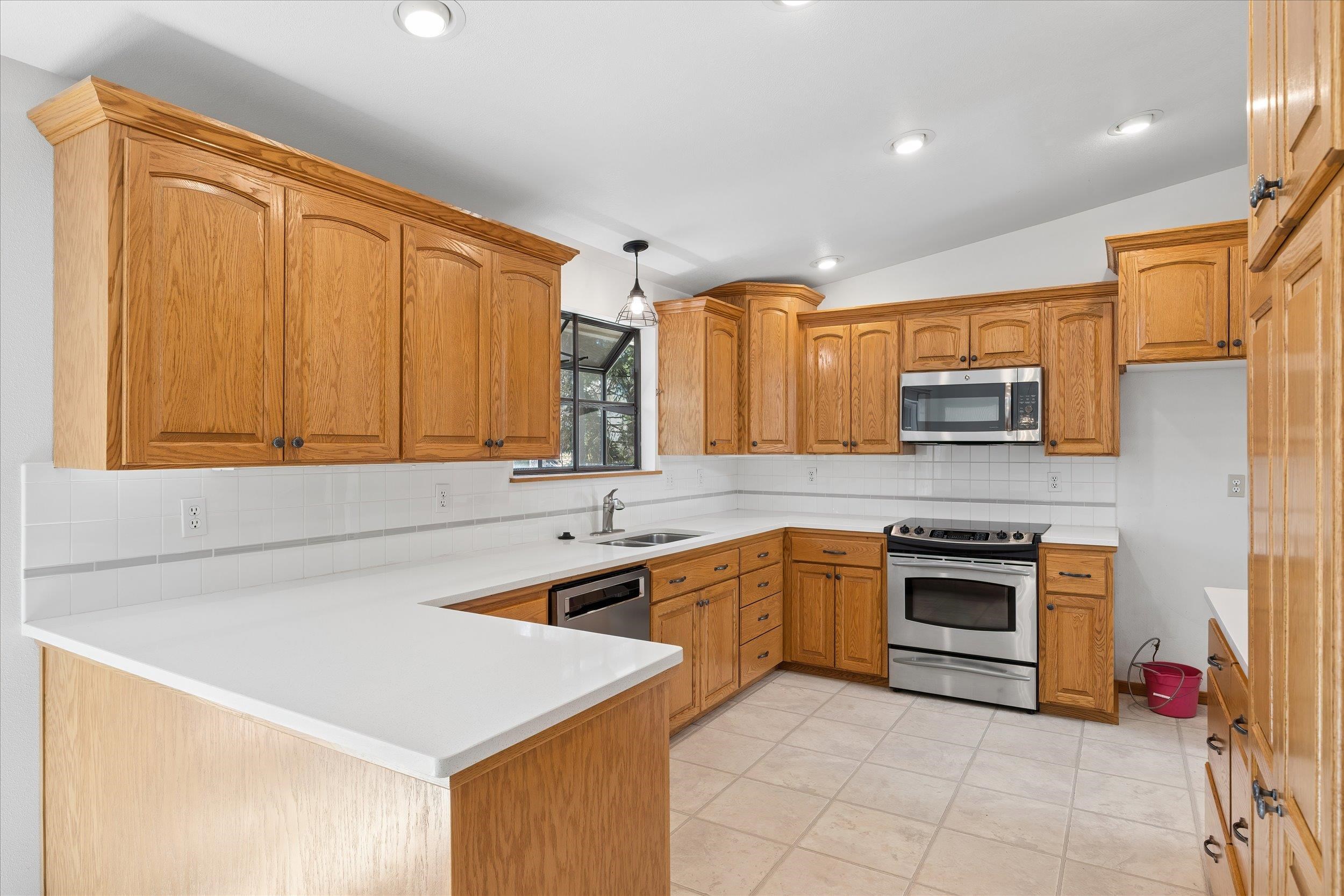710 E Glencrest Dr - Photo 11