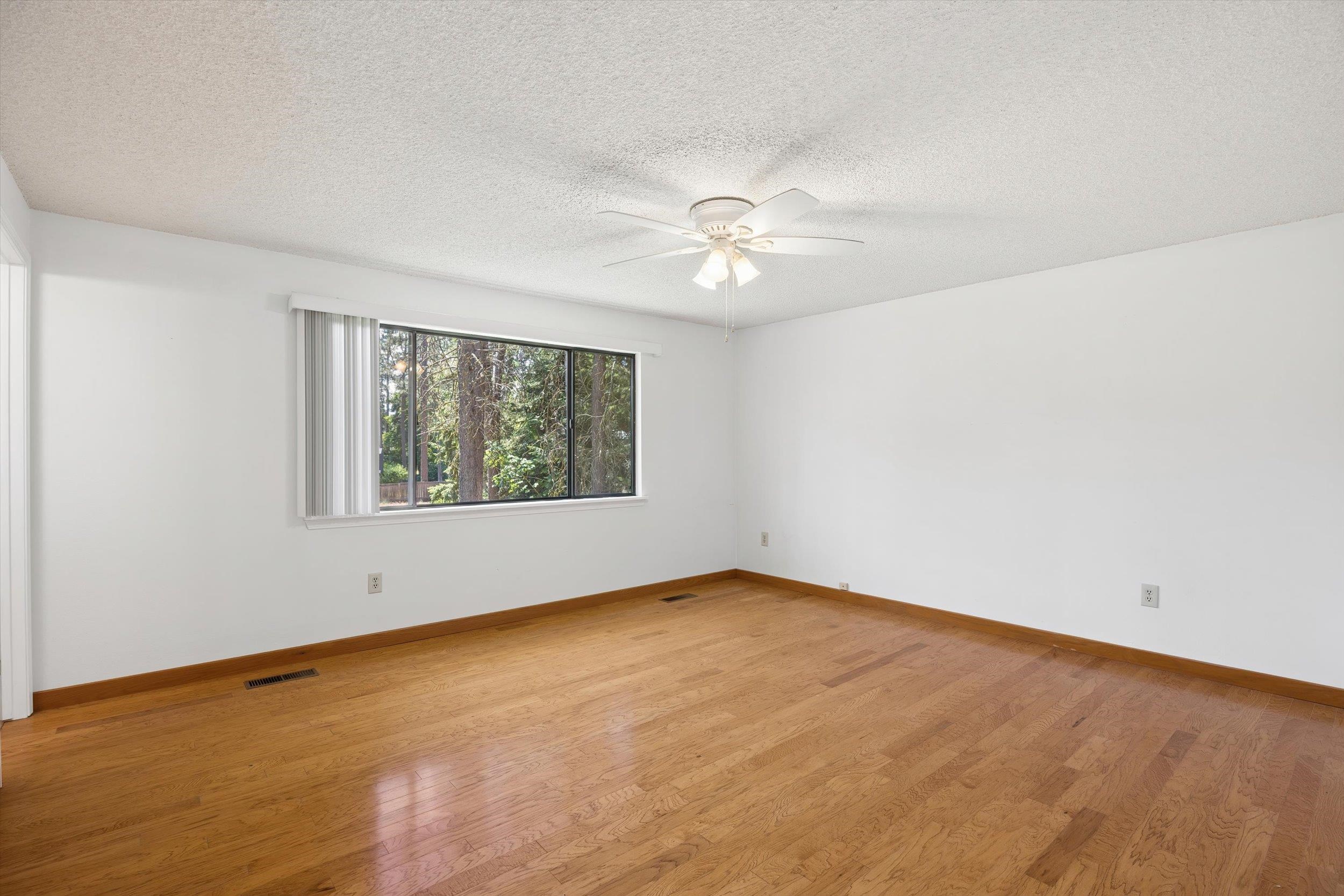 710 E Glencrest Dr - Photo 13