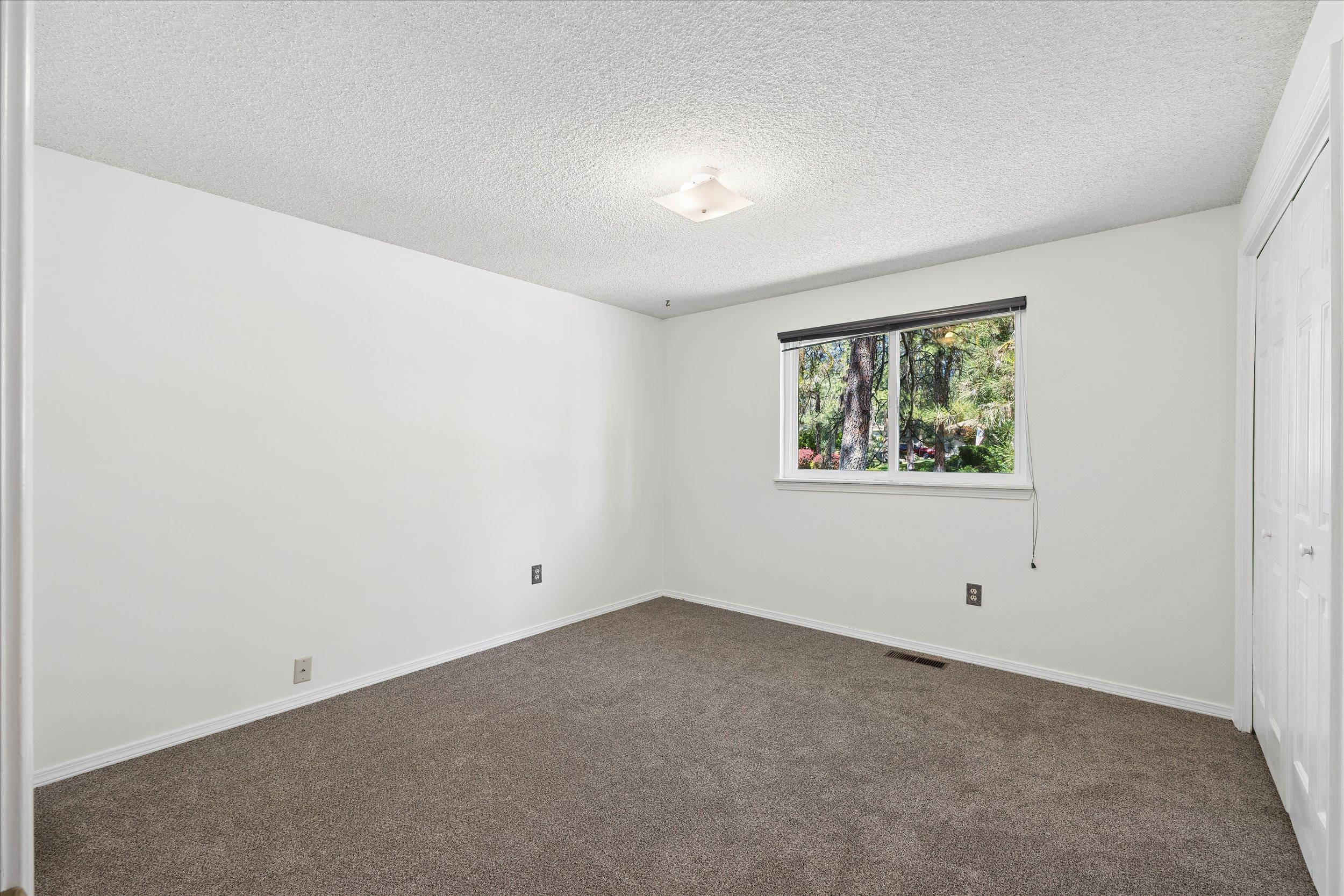 710 E Glencrest Dr - Photo 17