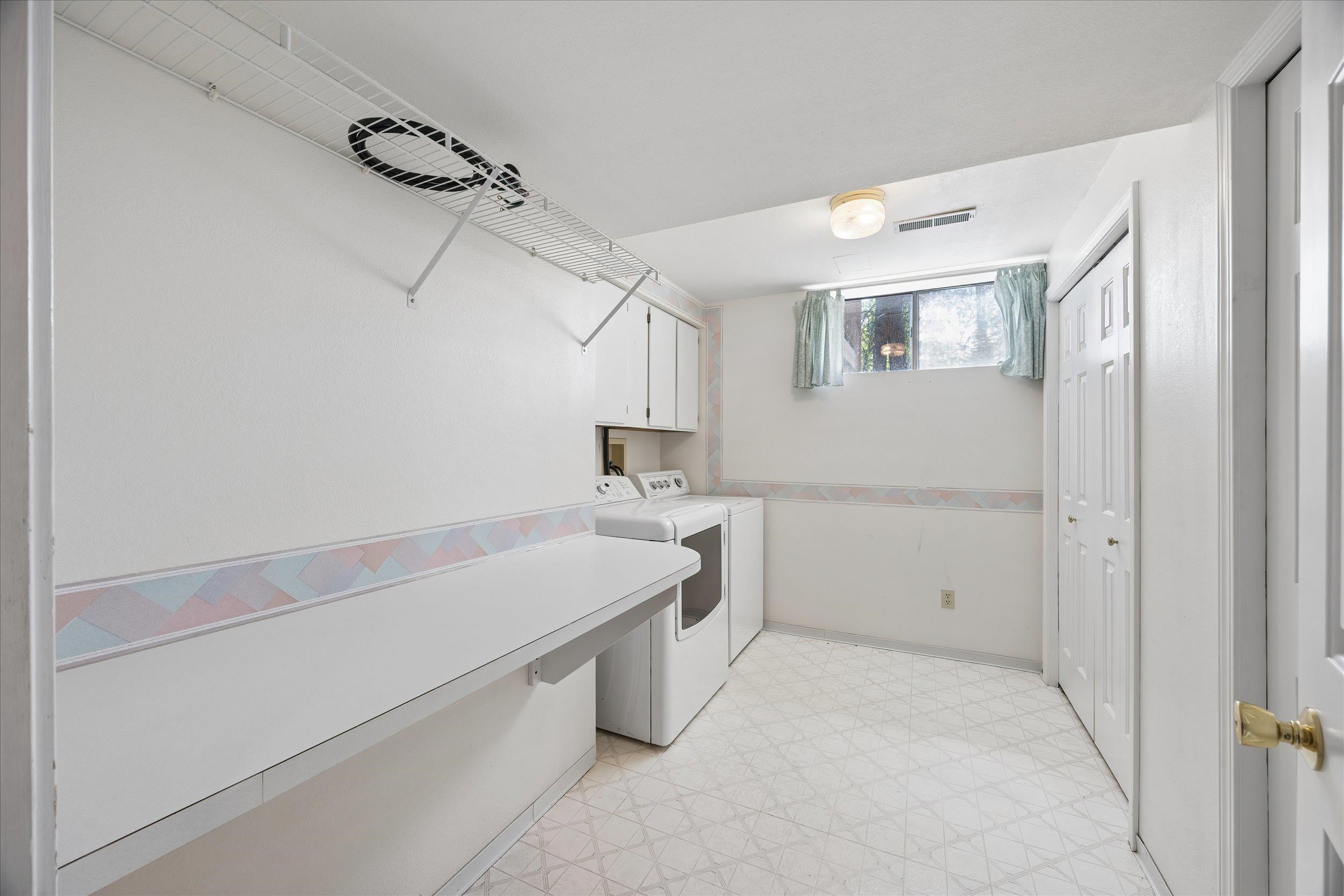 710 E Glencrest Dr - Photo 29