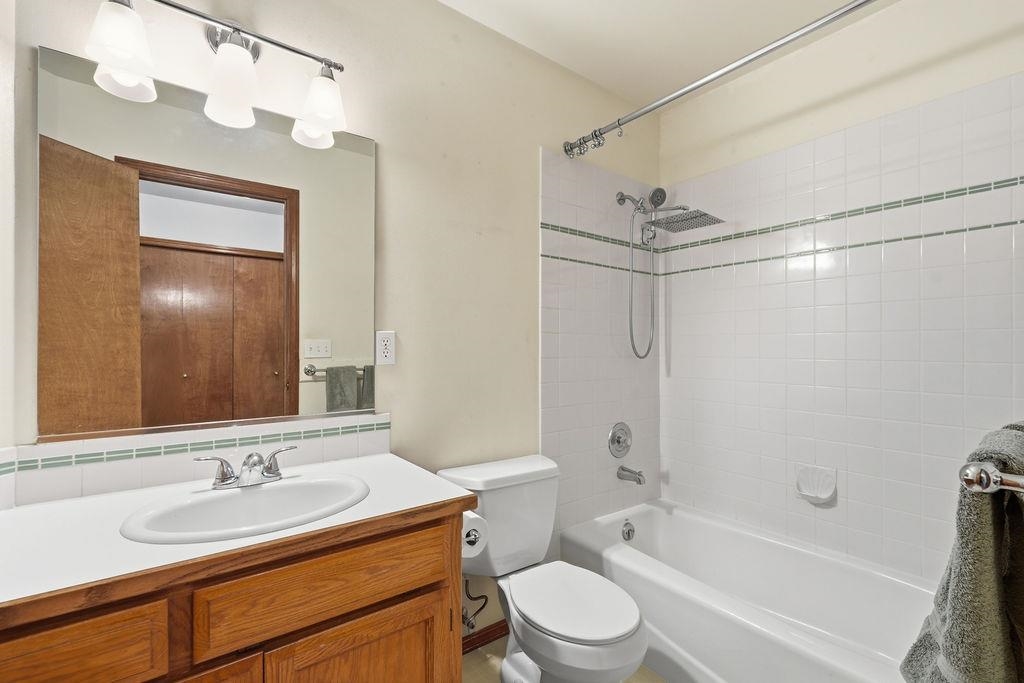 4016 S Dearborn St - Photo 20