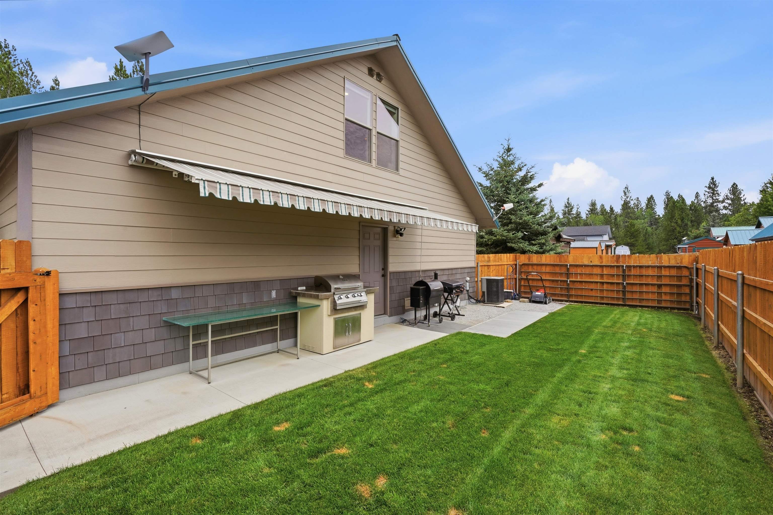 15 Guinevere Dr - Photo 30