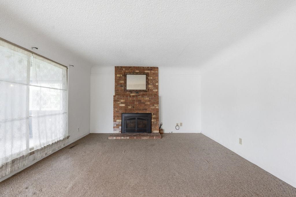 2015 N Vista Rd - Photo 7