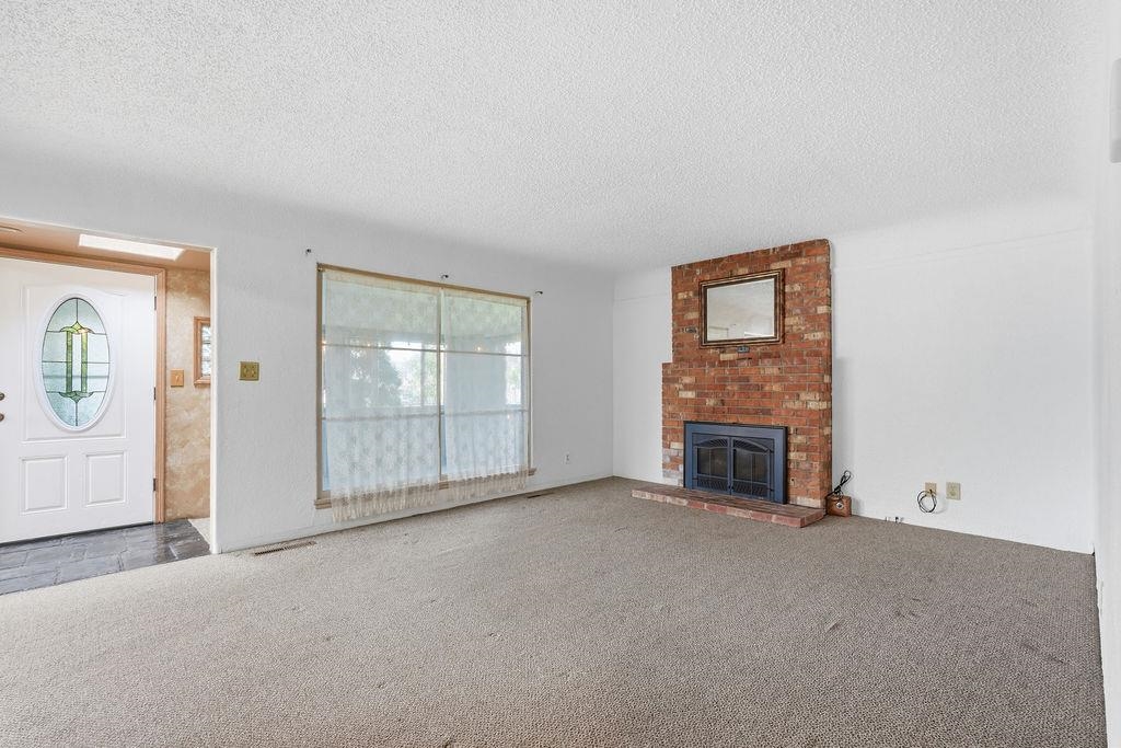2015 N Vista Rd - Photo 8