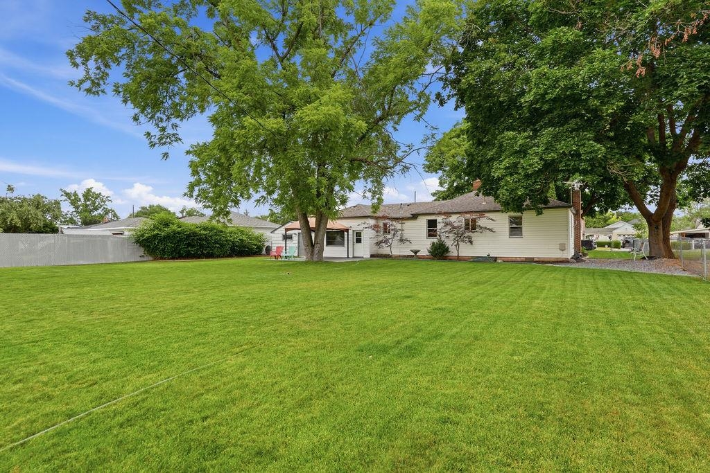 2015 N Vista Rd - Photo 40
