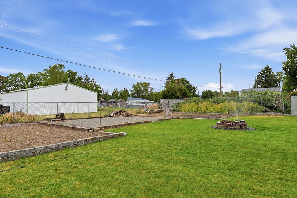 2015 N Vista Rd - Photo 42