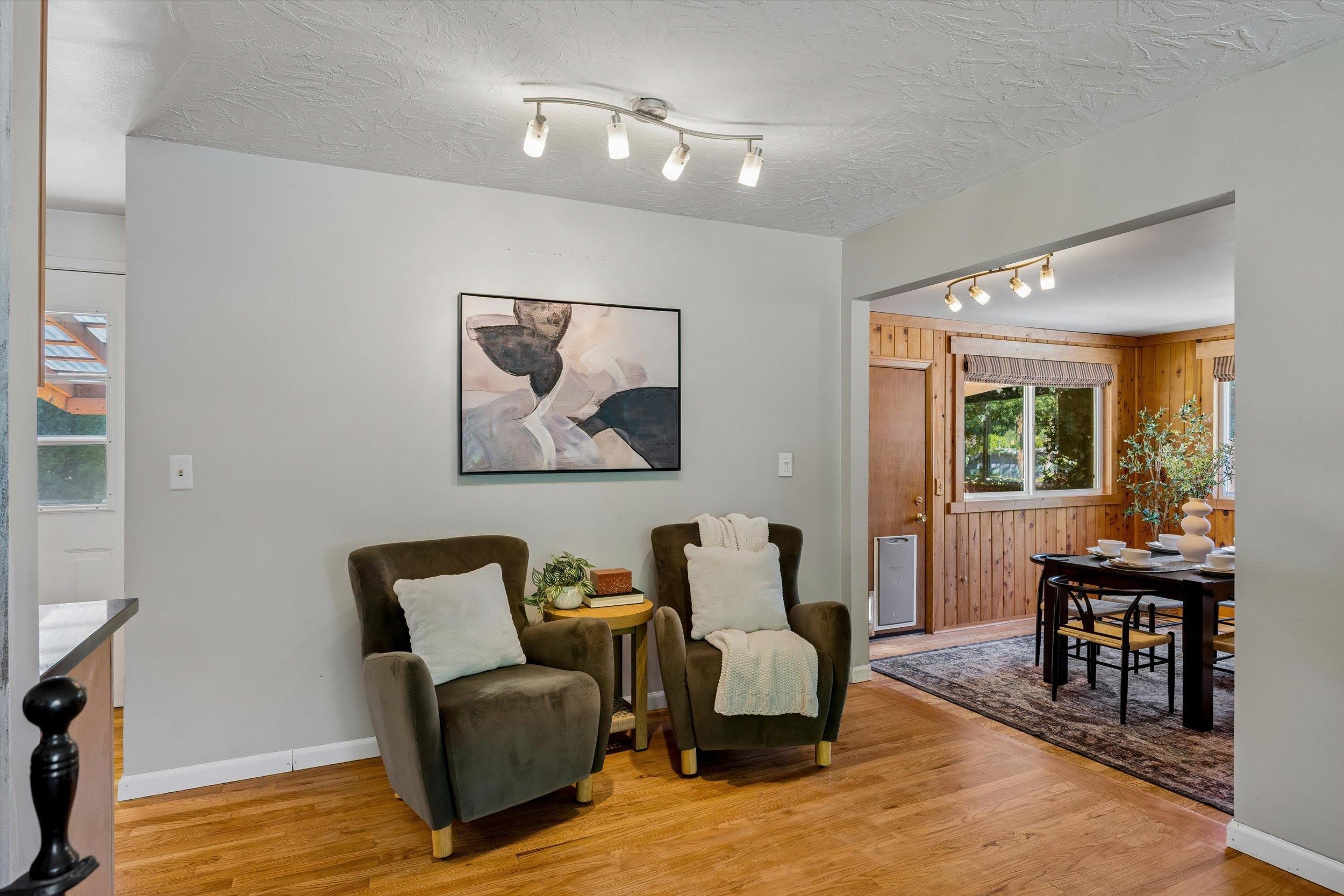 8213 N Whitehouse Dr - Photo 11