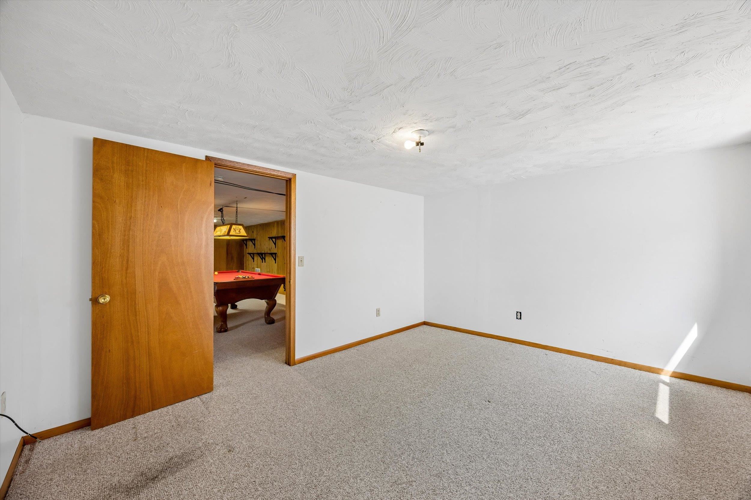 8213 N Whitehouse Dr - Photo 33