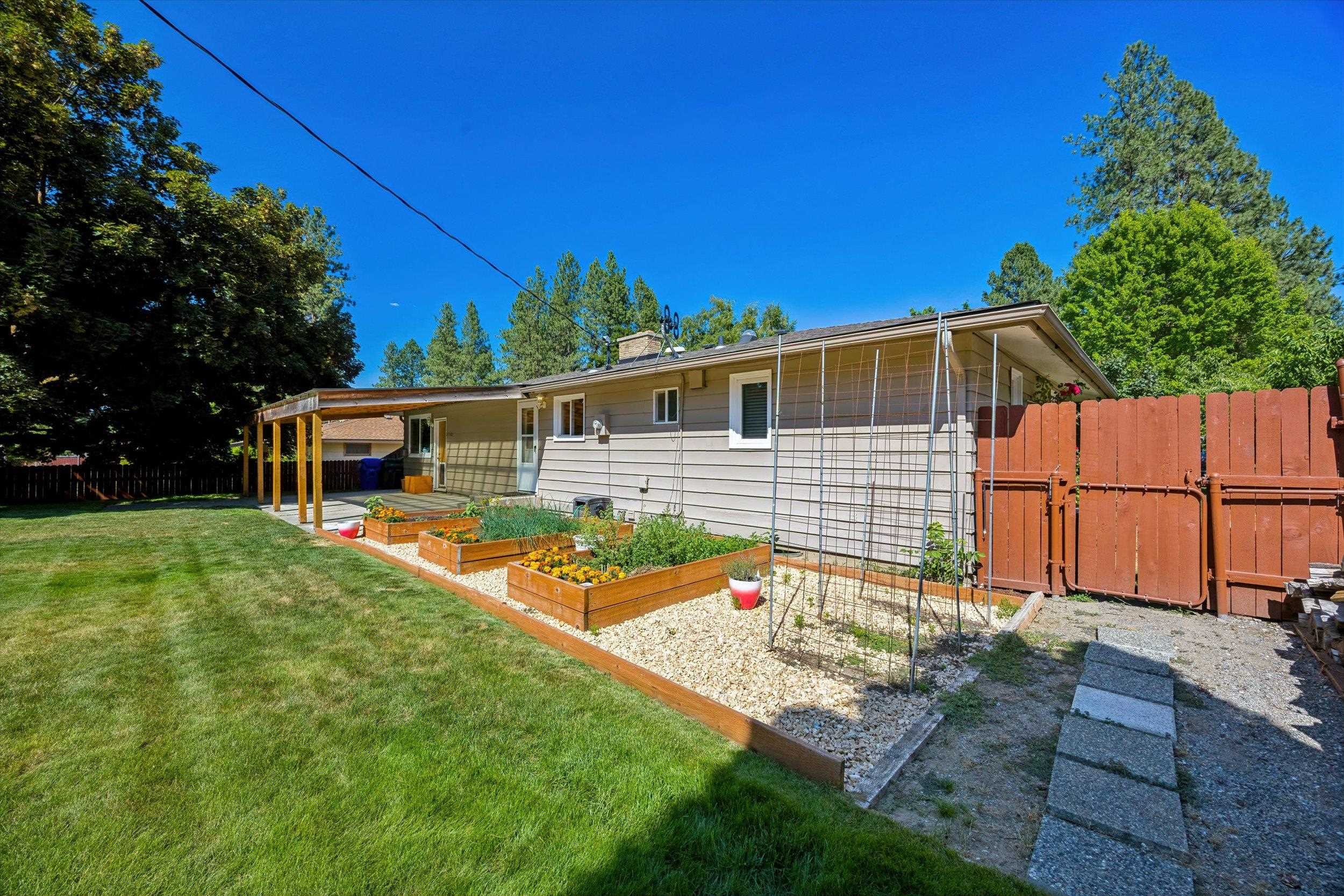 8213 N Whitehouse Dr - Photo 38