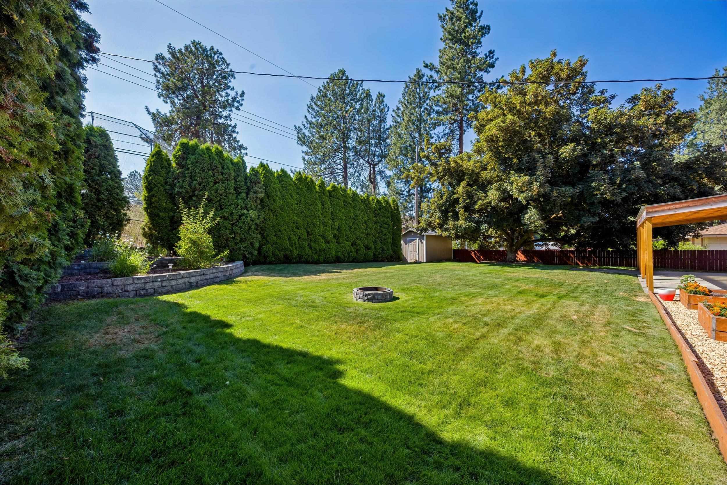 8213 N Whitehouse Dr - Photo 40