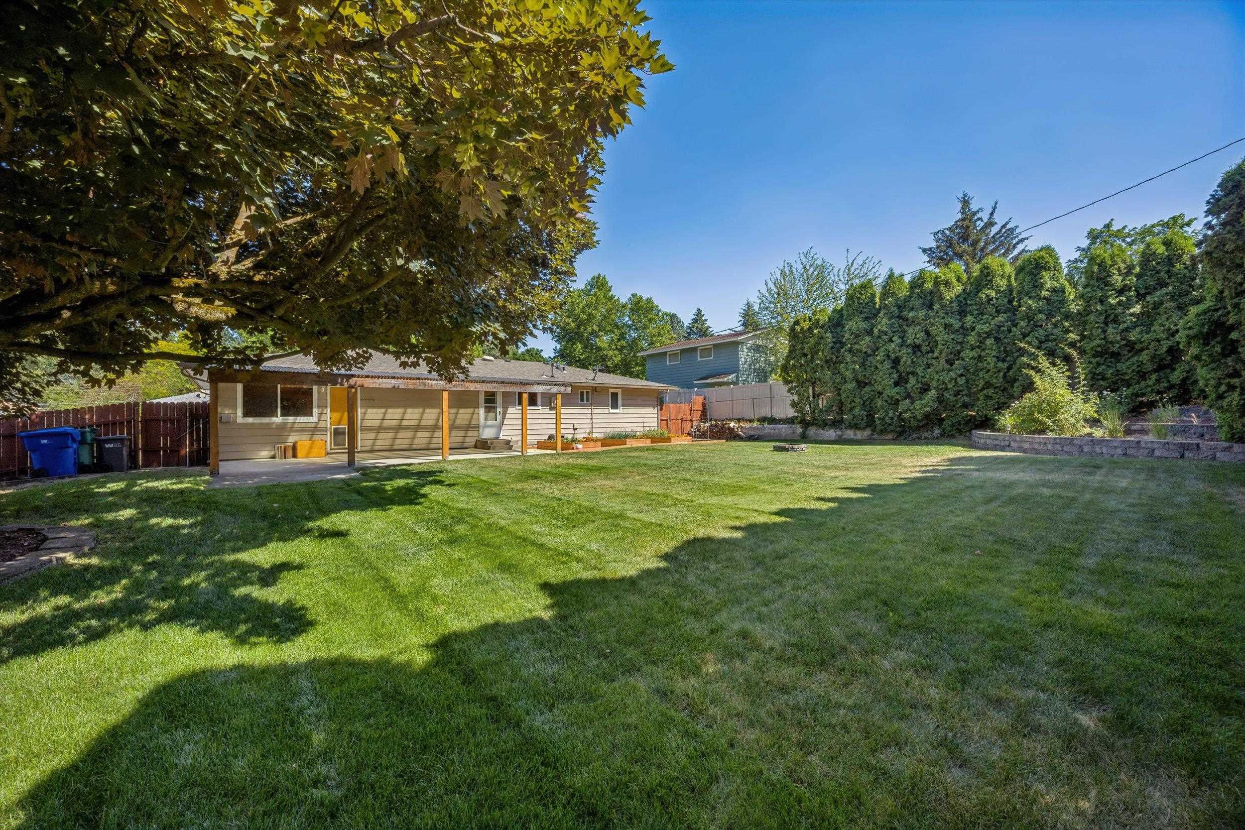 8213 N Whitehouse Dr - Photo 43