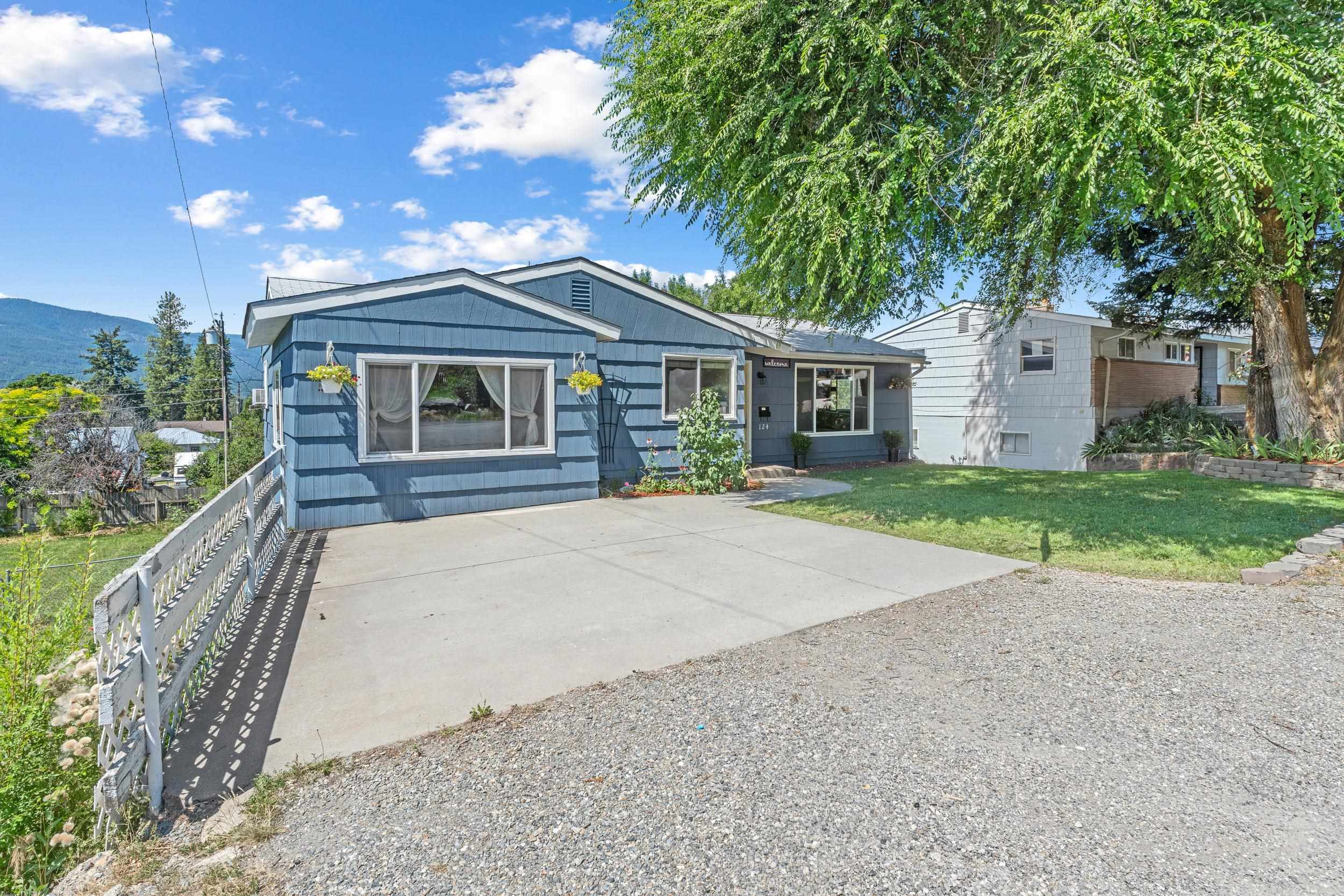124 Crestview Dr - Photo 3